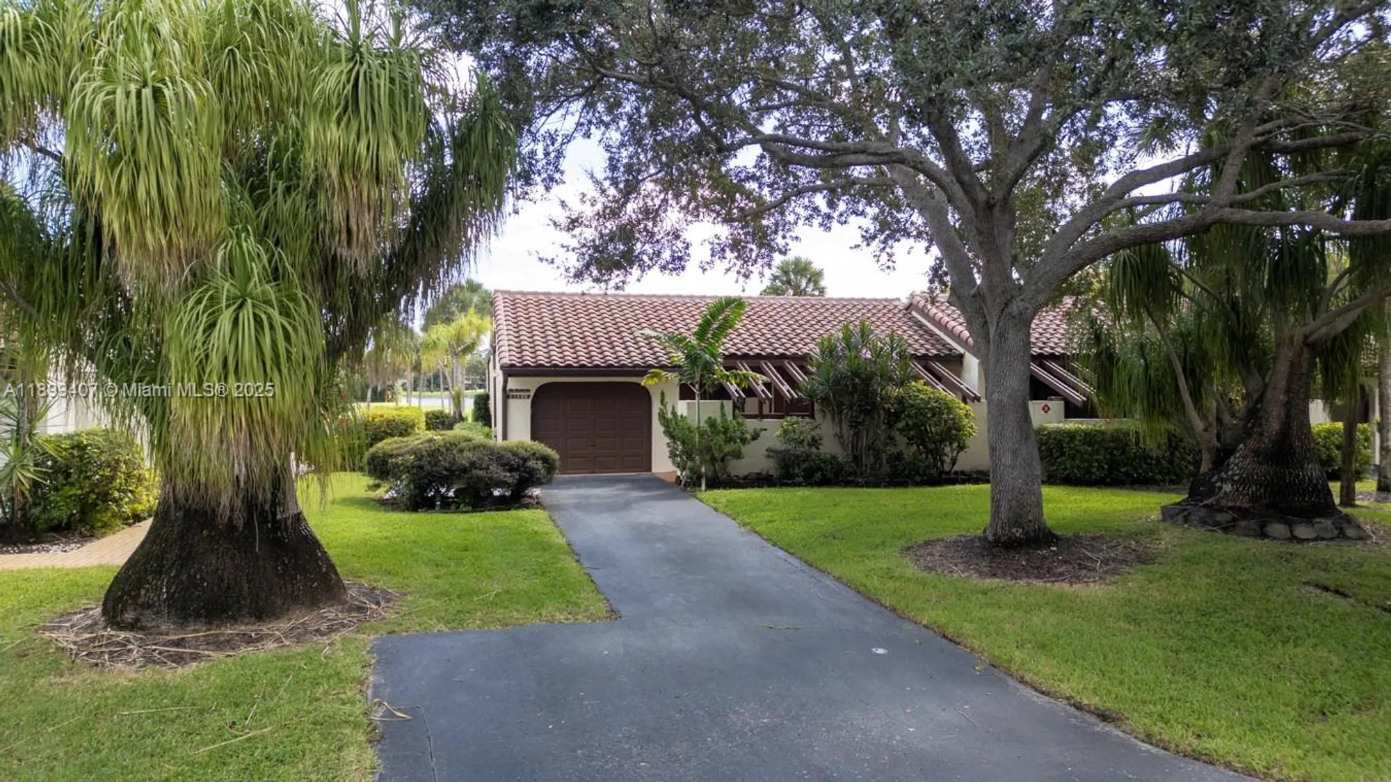 Property Slideshow image 46 of 49 | 21686 arriba real # 40-a, Boca Raton, FL, 33433