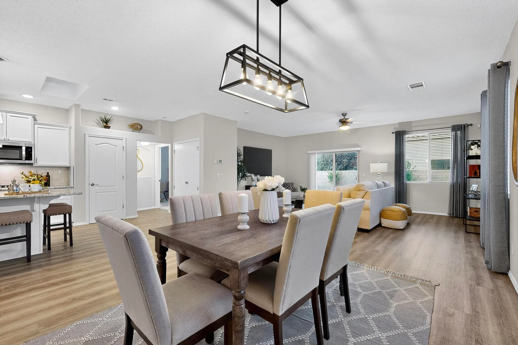 Property Slideshow image 11 of 46 | 806 purple aster, Bernalillo, NM, 87004