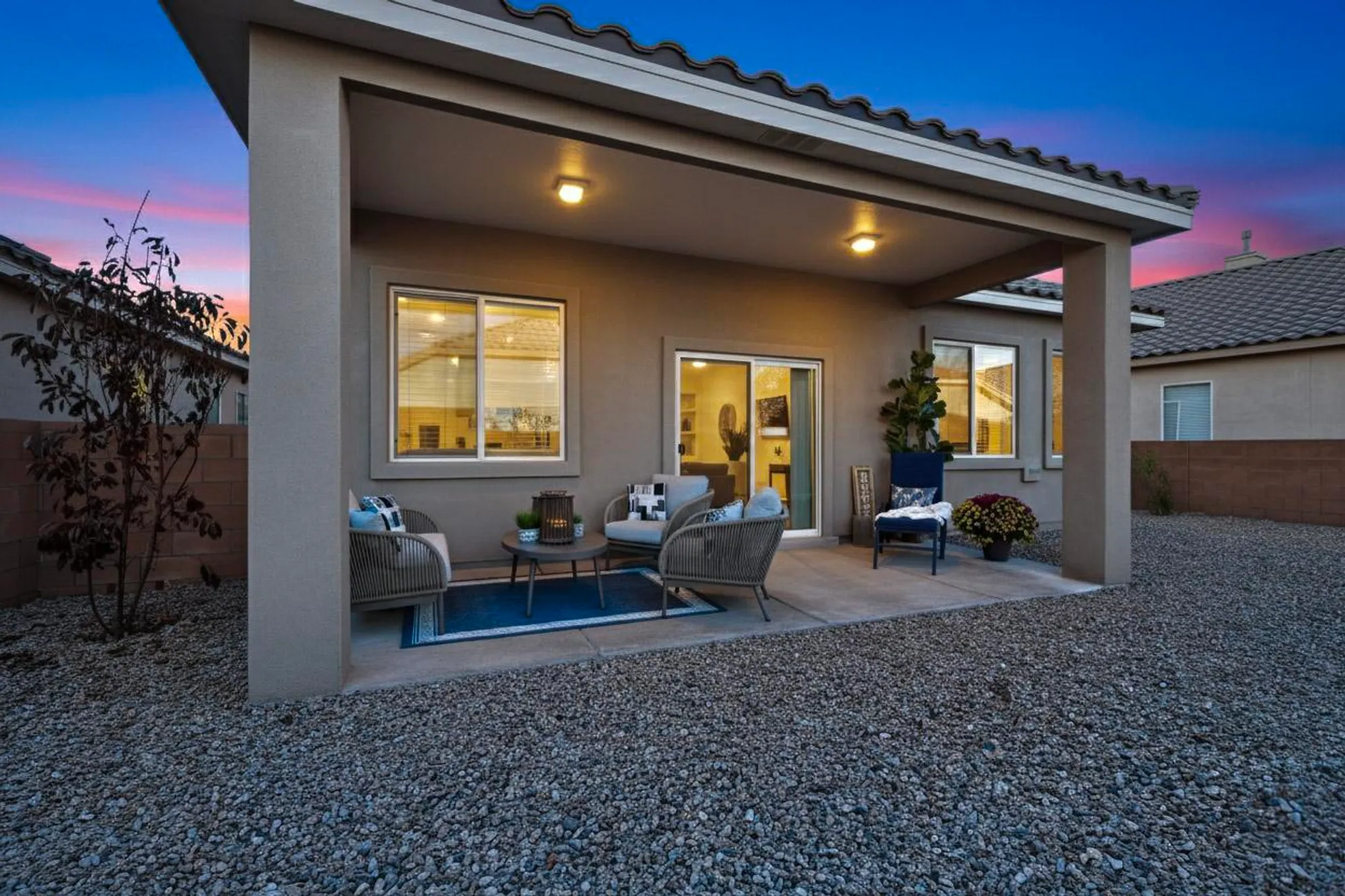 Property Slideshow image 26 of 46 | 806 purple aster, Bernalillo, NM, 87004