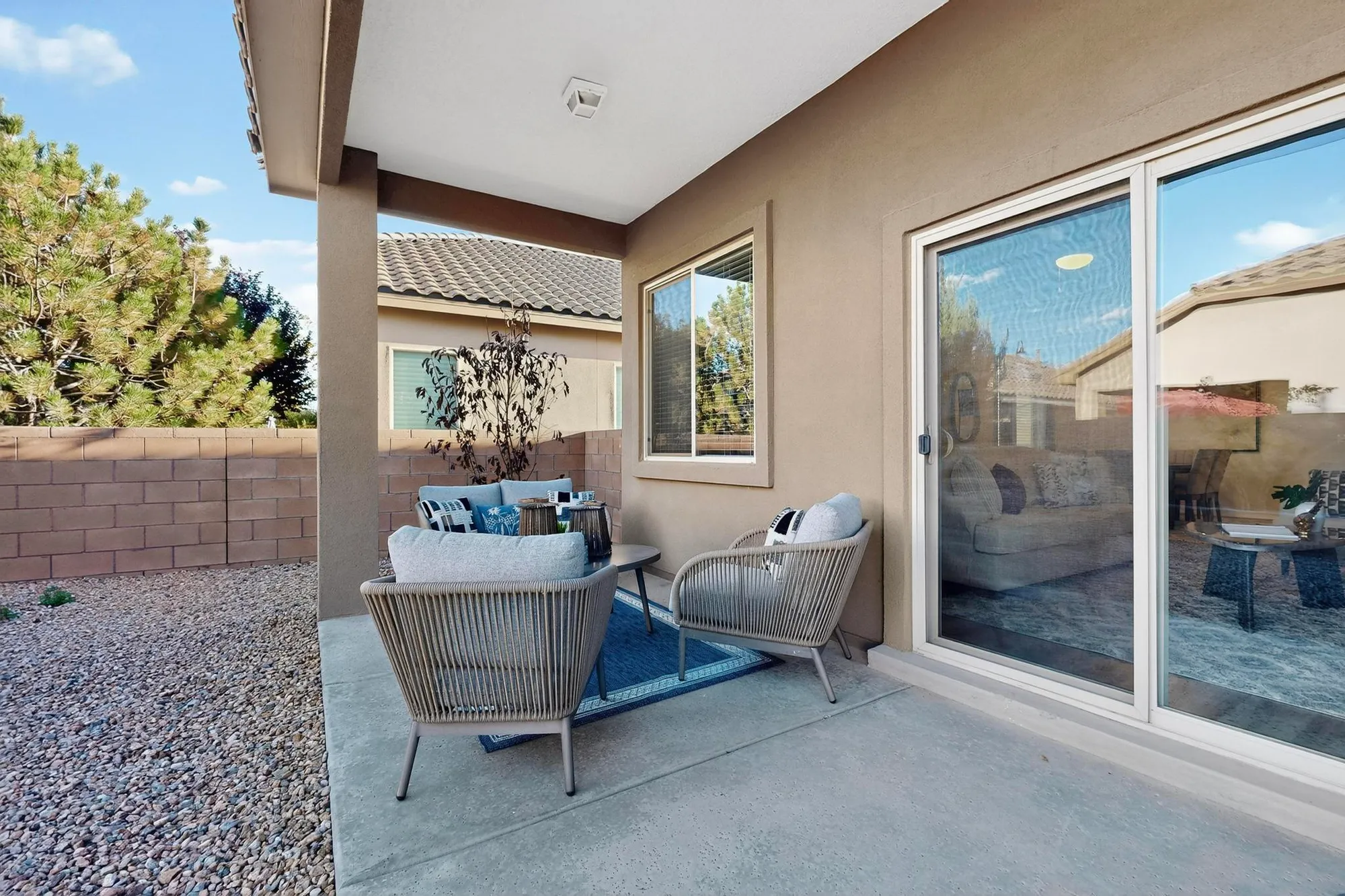 Property Slideshow image 29 of 46 | 806 purple aster, Bernalillo, NM, 87004