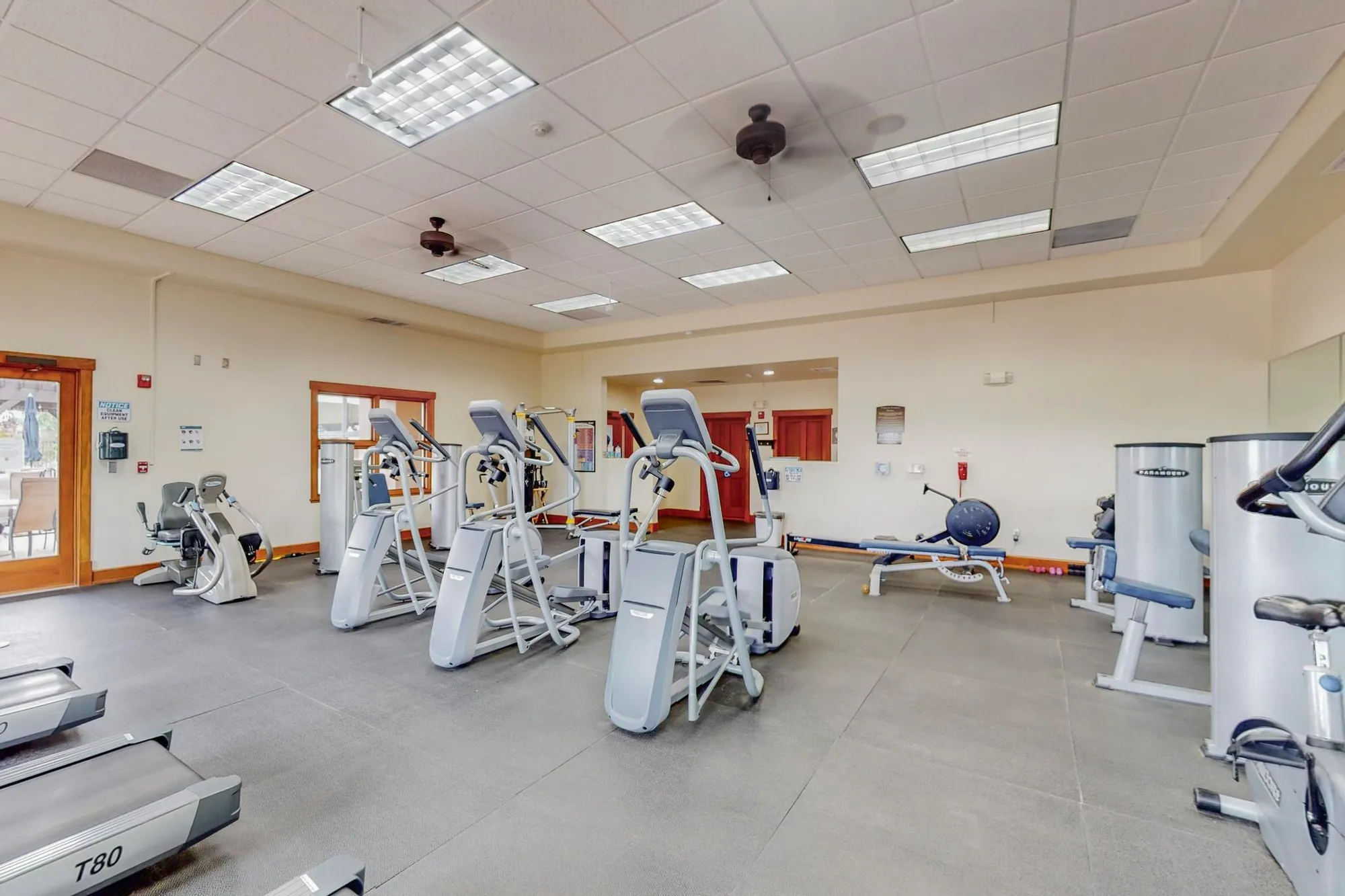 Property Slideshow image 44 of 46 | 806 purple aster, Bernalillo, NM, 87004