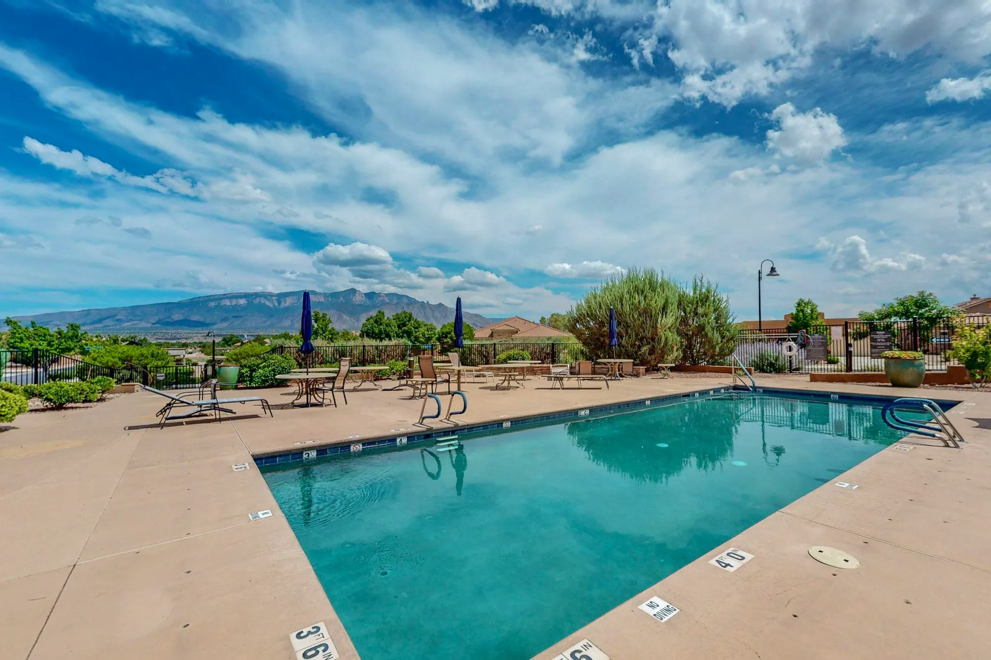 Property Slideshow image 40 of 46 | 806 purple aster, Bernalillo, NM, 87004