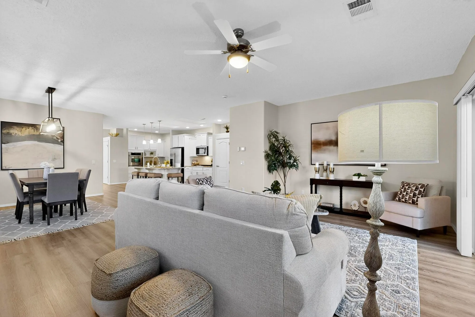 Property Slideshow image 7 of 46 | 806 purple aster, Bernalillo, NM, 87004