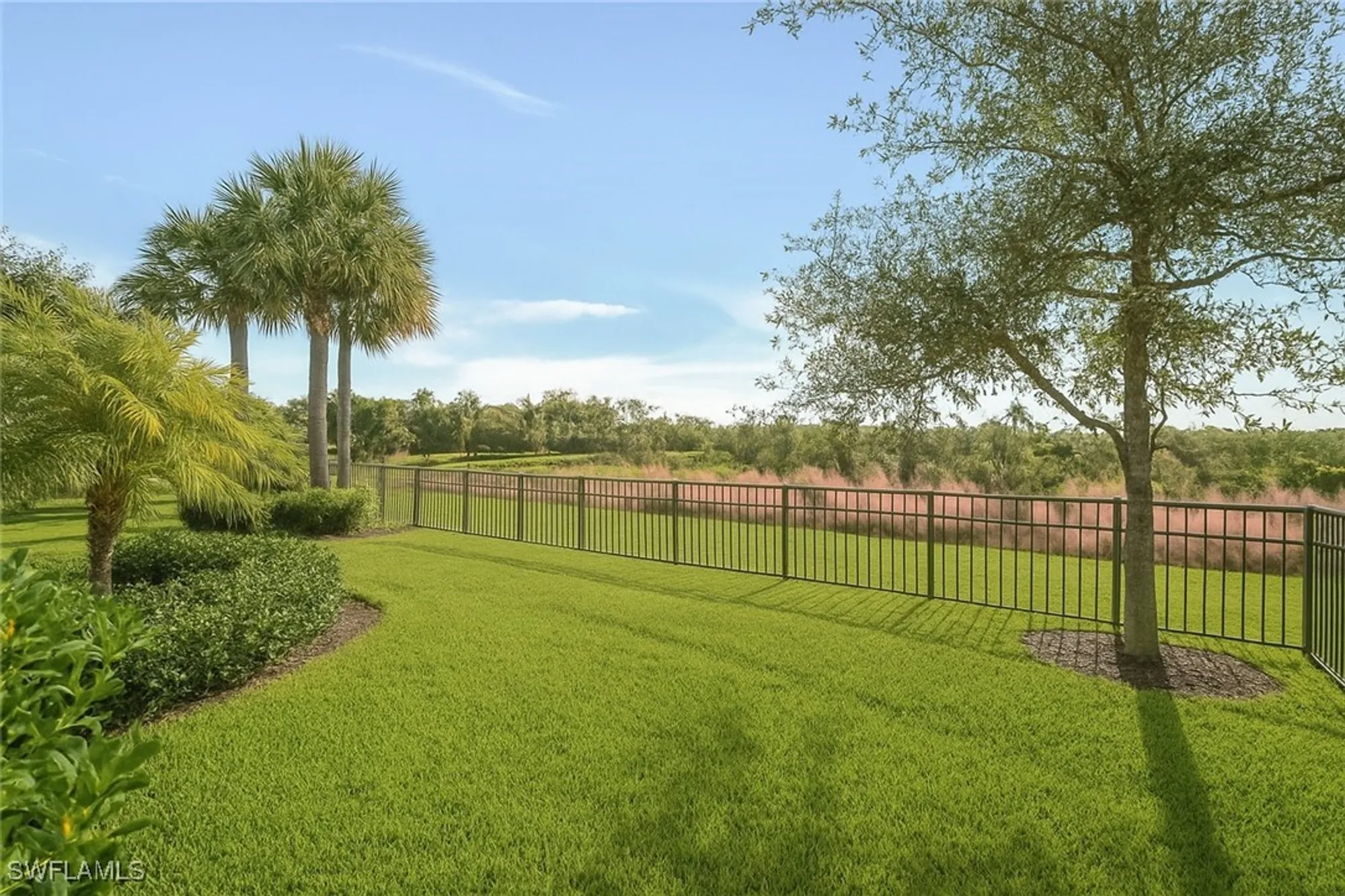 Property Slideshow image 28 of 43 | 19816 beechcrest pl, Estero, FL, 33928