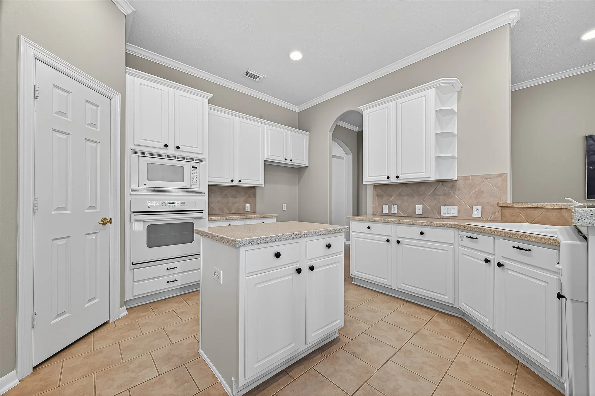 Property Slideshow image 18 of 34 | 25110 cinco manor ln, Katy, TX, 77494