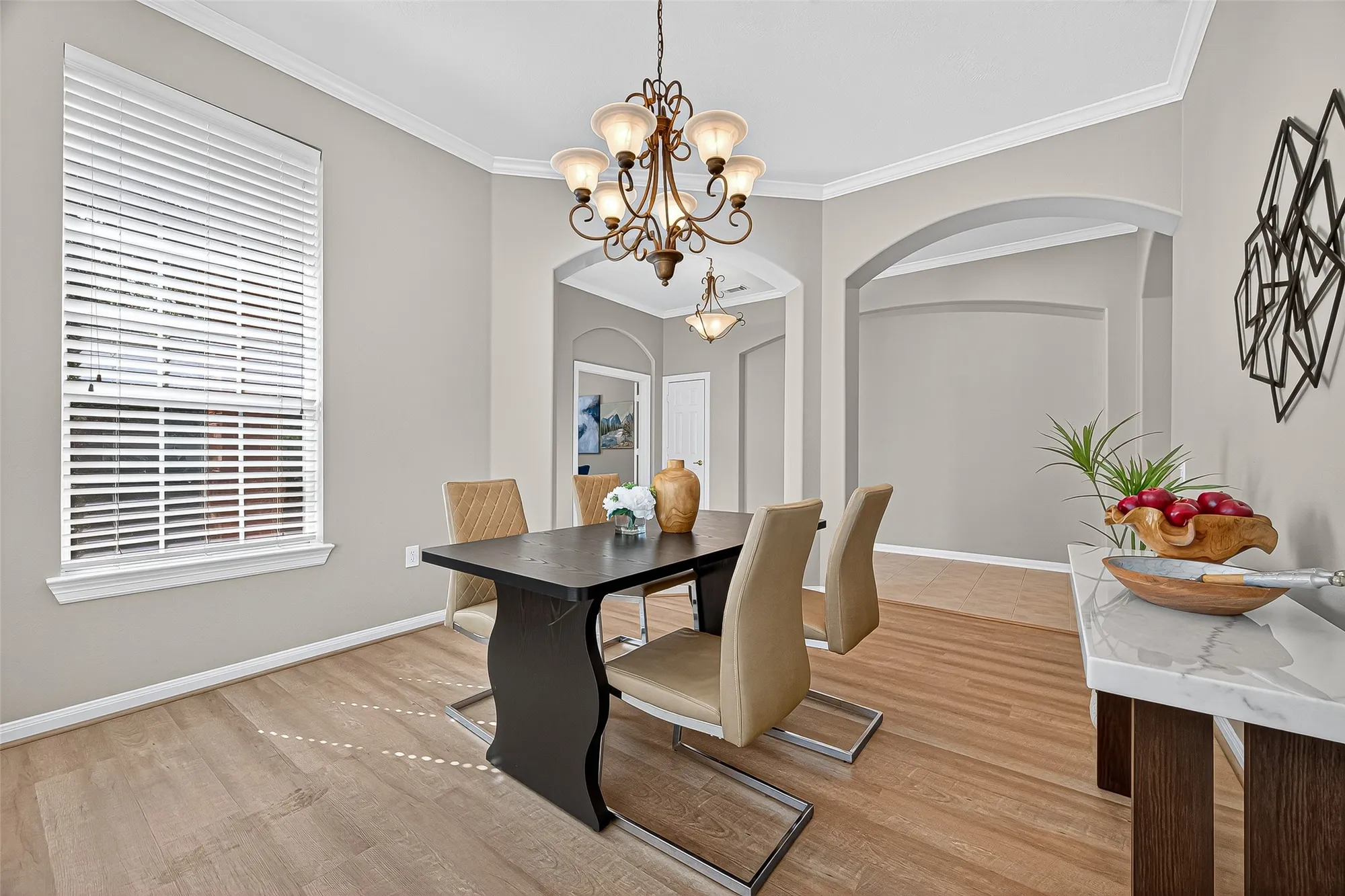 Property Slideshow image 13 of 34 | 25110 cinco manor ln, Katy, TX, 77494