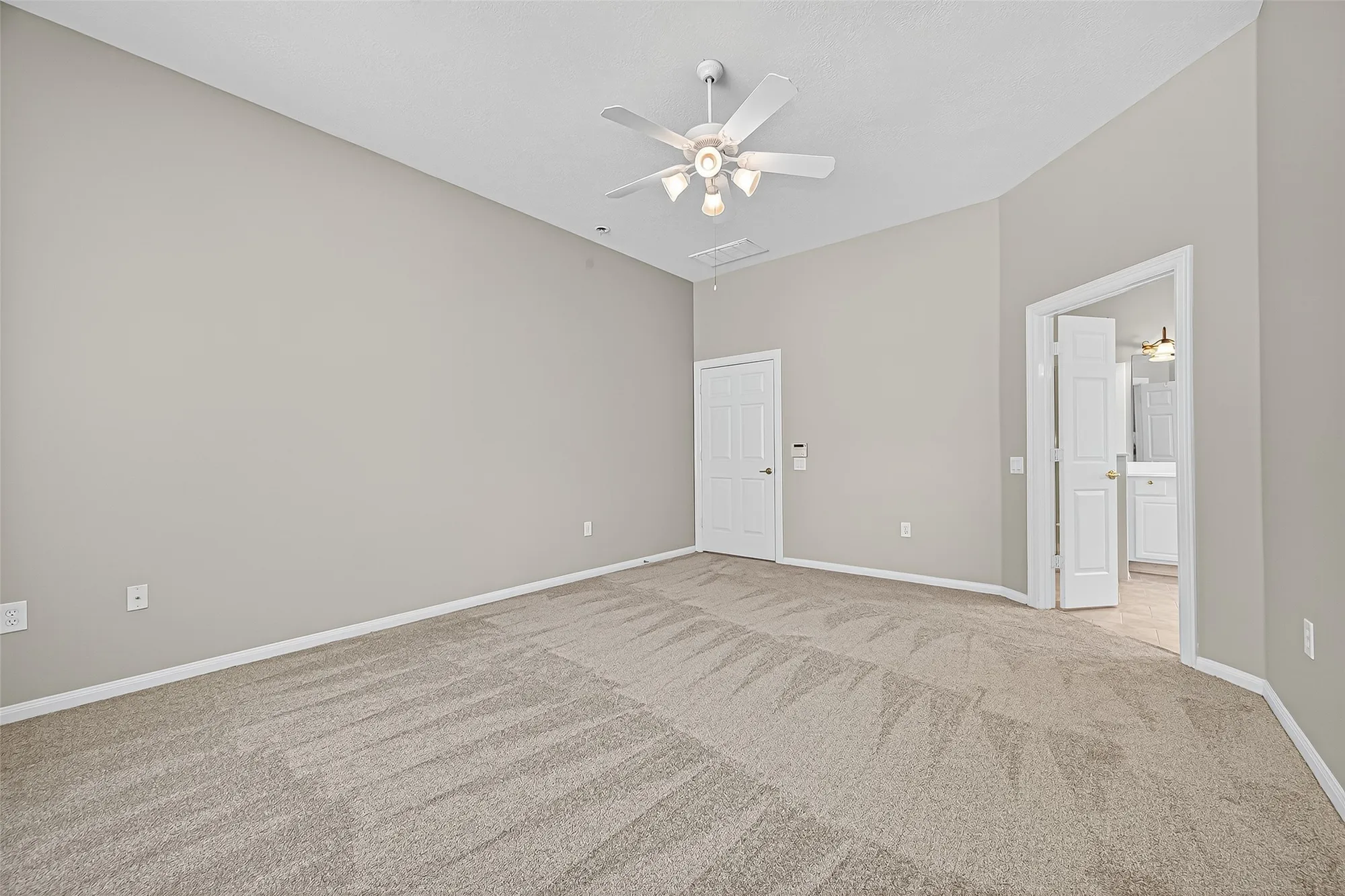 Property Slideshow image 27 of 34 | 25110 cinco manor ln, Katy, TX, 77494