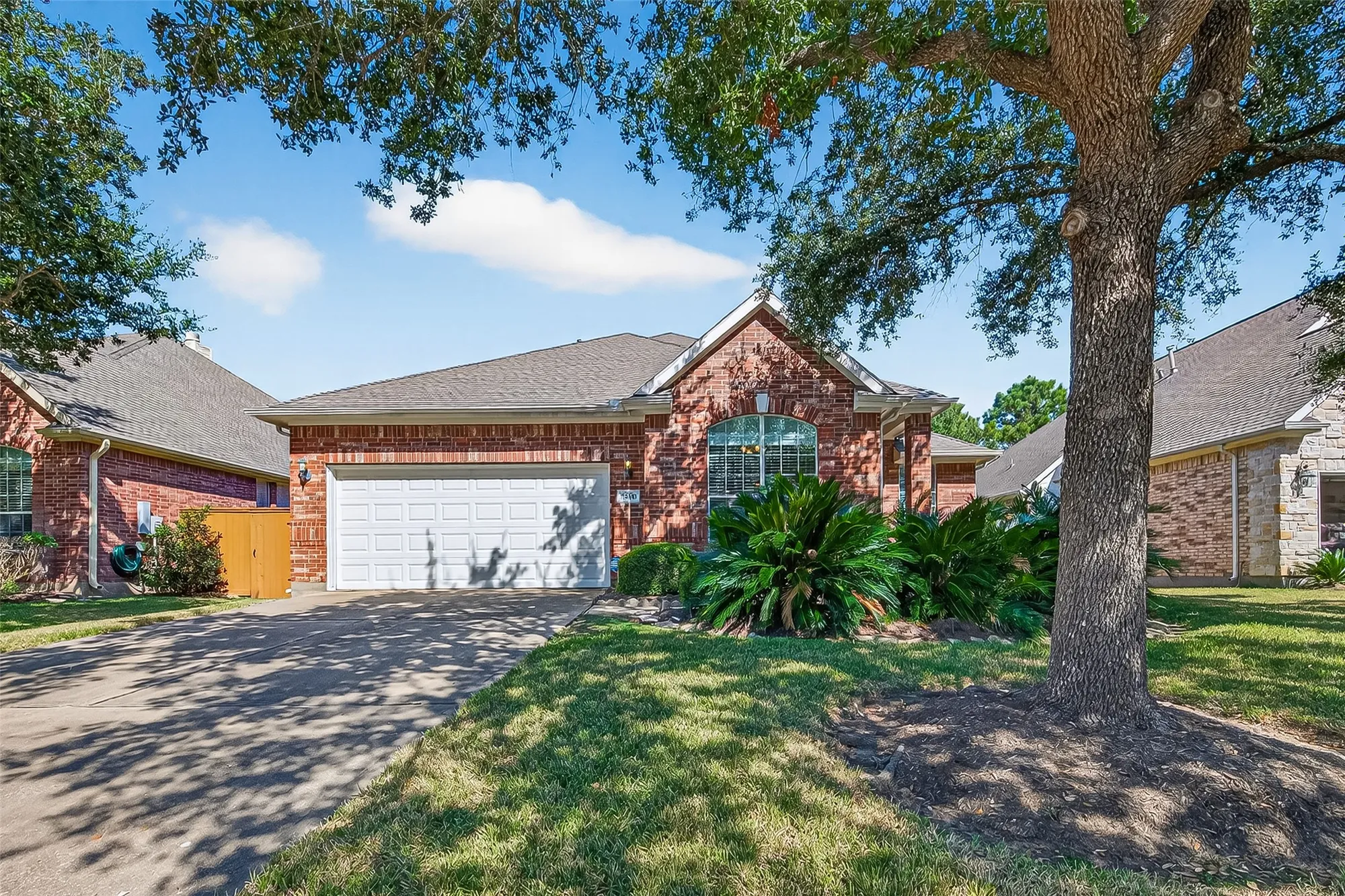 Property Slideshow image 2 of 34 | 25110 cinco manor ln, Katy, TX, 77494