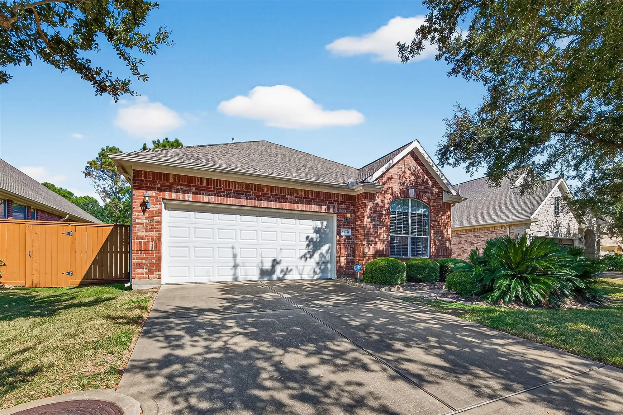 Property Slideshow image 3 of 34 | 25110 cinco manor ln, Katy, TX, 77494