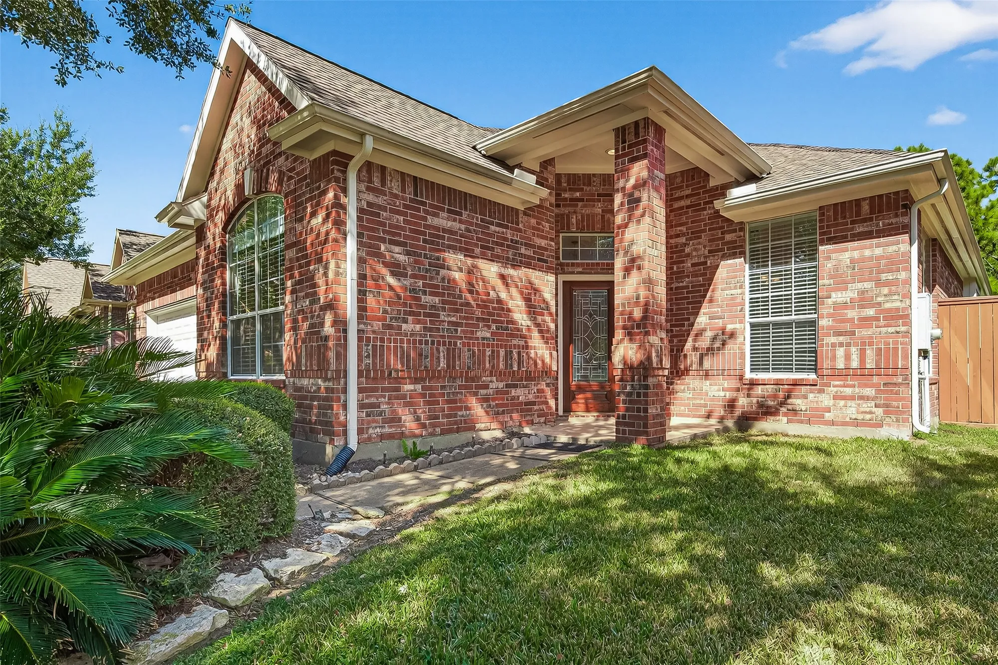 Property Slideshow image 4 of 34 | 25110 cinco manor ln, Katy, TX, 77494