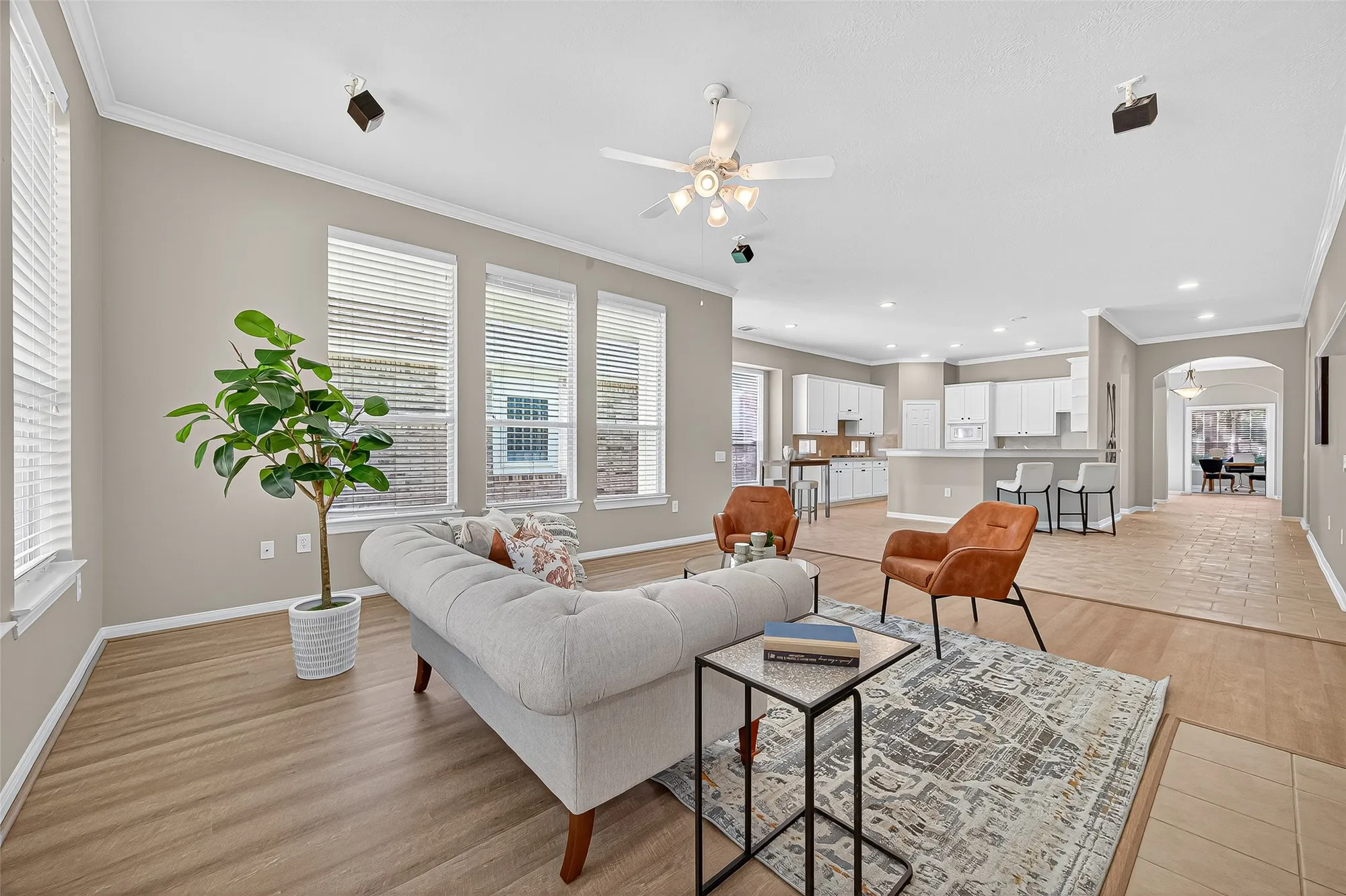 Property Slideshow image 8 of 34 | 25110 cinco manor ln, Katy, TX, 77494