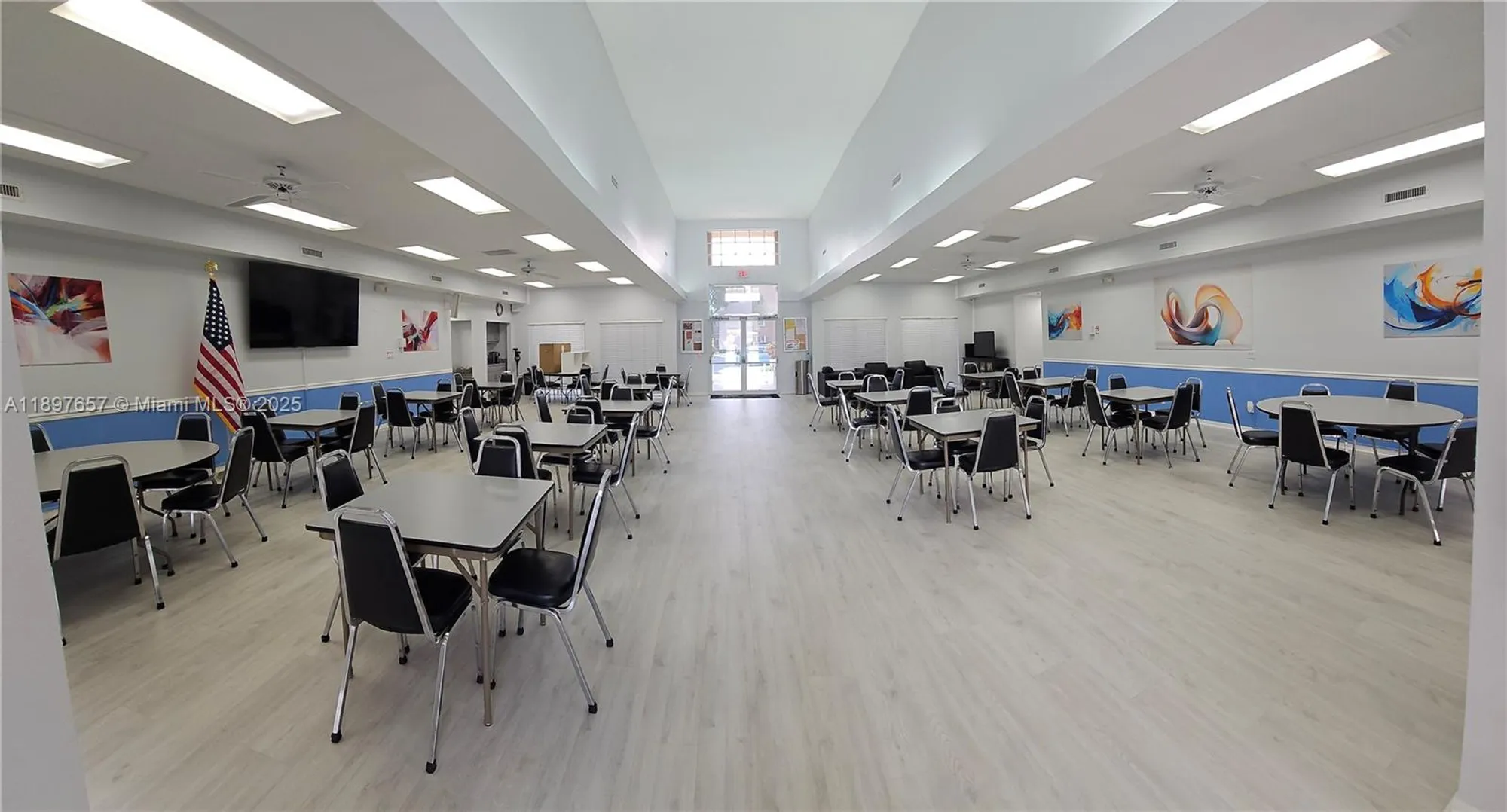 Property Slideshow image 28 of 38 | 7486 granville dr 410, Tamarac, FL, 33321