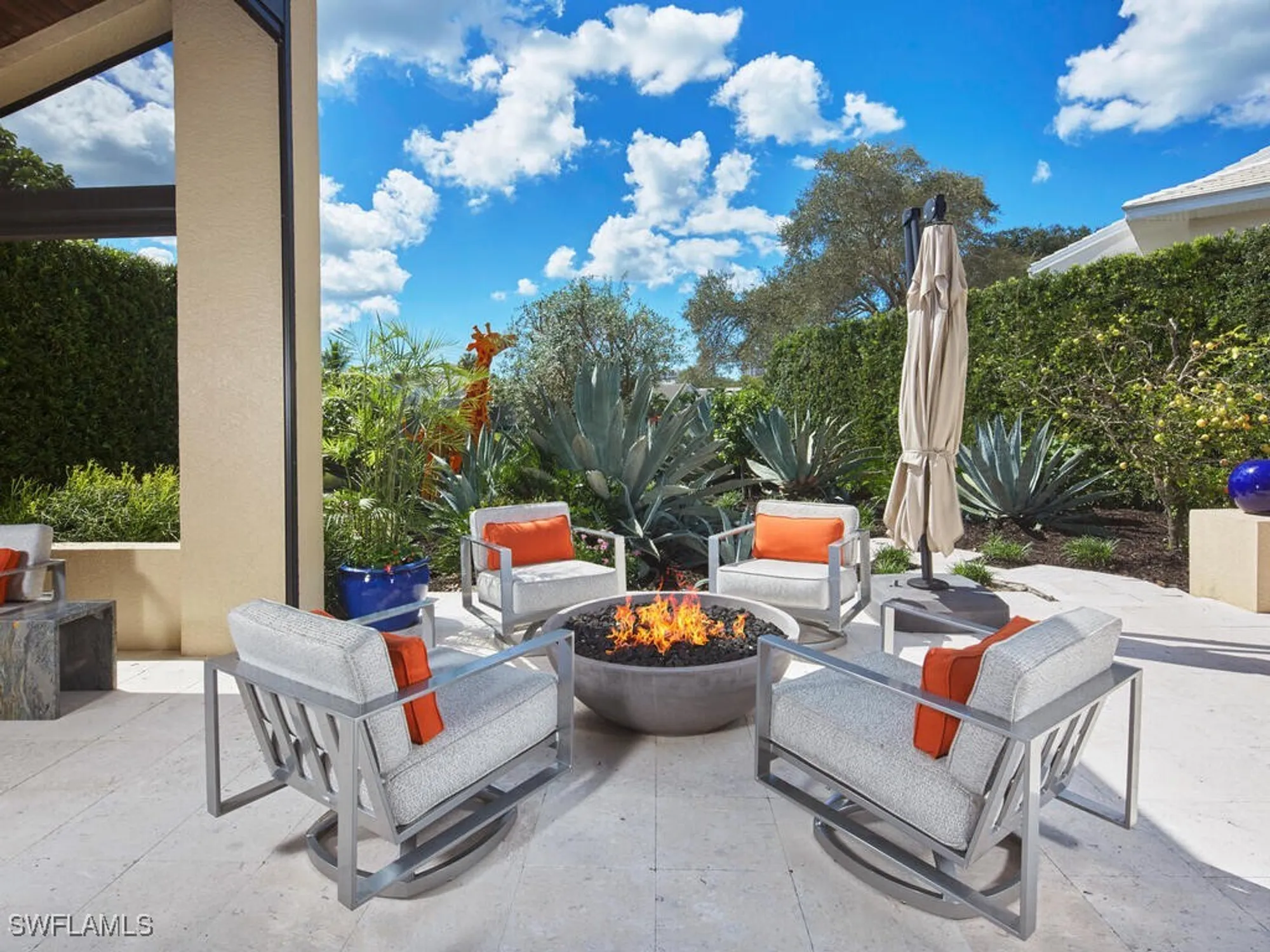 Property Slideshow image 22 of 41 | 6817 sand pointe cir # 4, Naples, FL, 34108