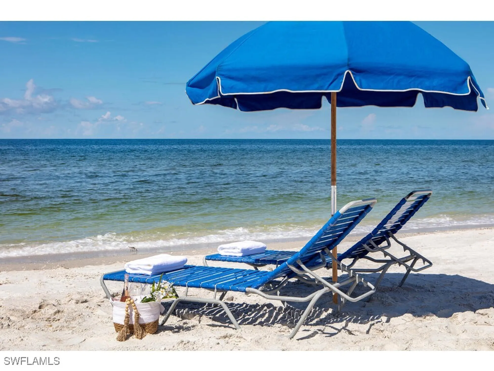 Property Slideshow image 37 of 41 | 6817 sand pointe cir # 4, Naples, FL, 34108