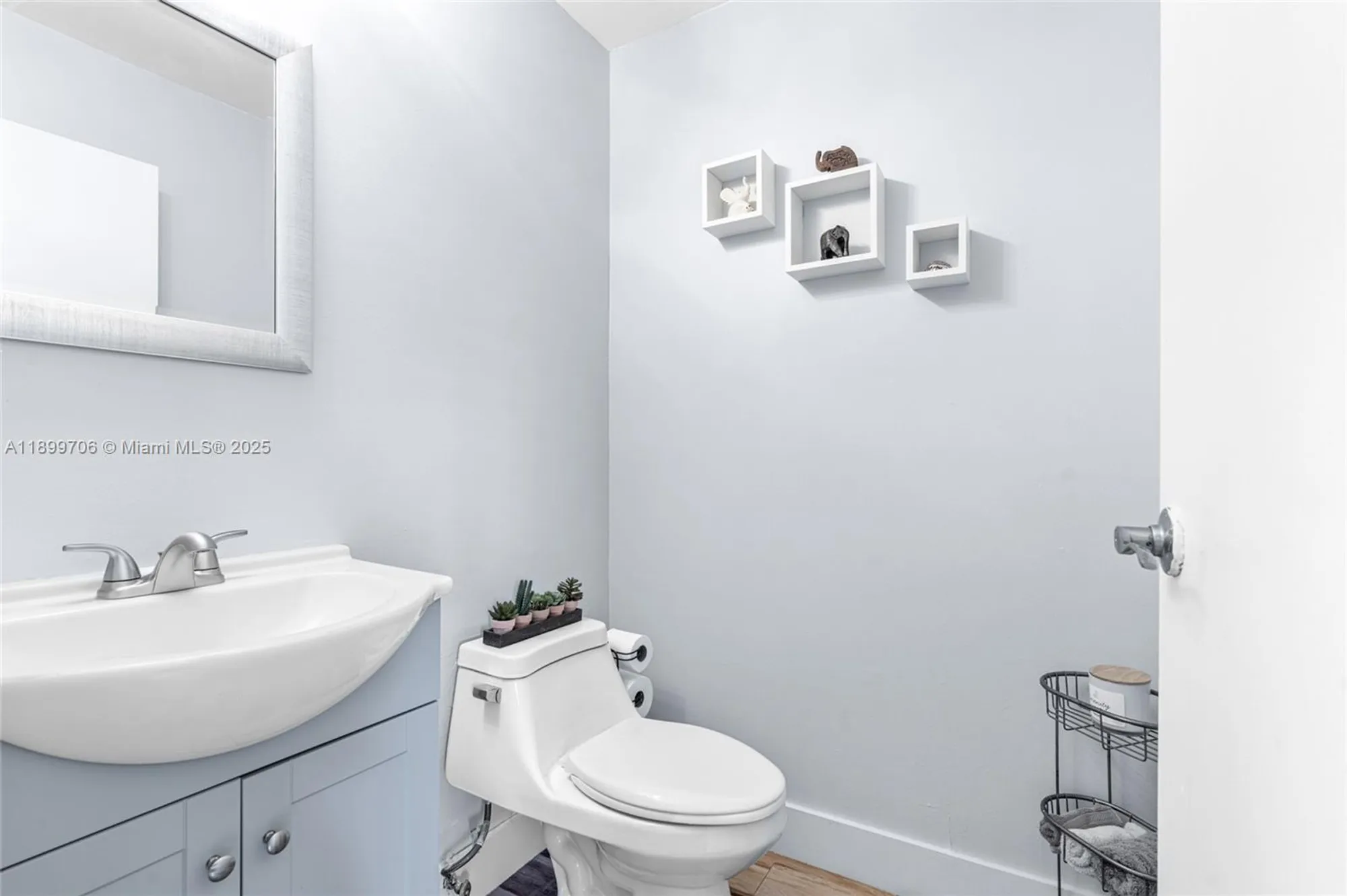 Property Slideshow image 13 of 28 | 39 saxony a # 39, Delray Beach, FL, 33446