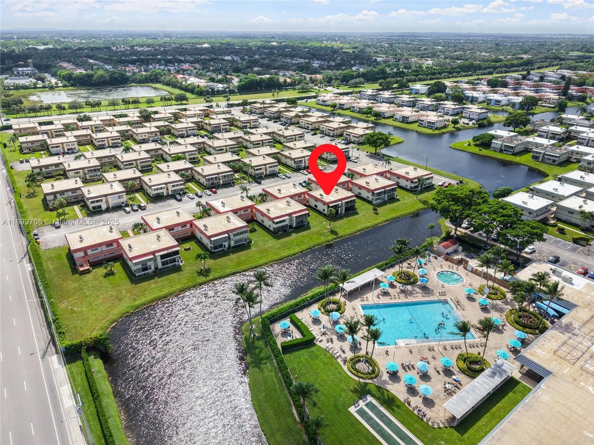 Property Slideshow image 23 of 28 | 39 saxony a # 39, Delray Beach, FL, 33446