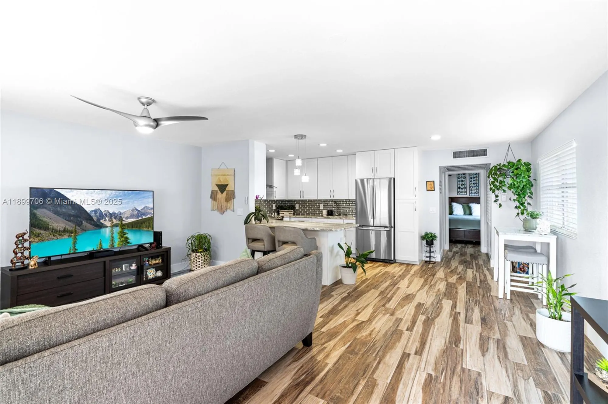 Property Slideshow image 4 of 28 | 39 saxony a # 39, Delray Beach, FL, 33446