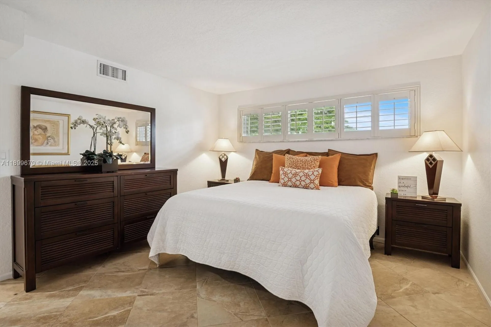 Property Slideshow image 10 of 48 | 411 s hollybrook dr 204, Pembroke Pines, FL, 33025