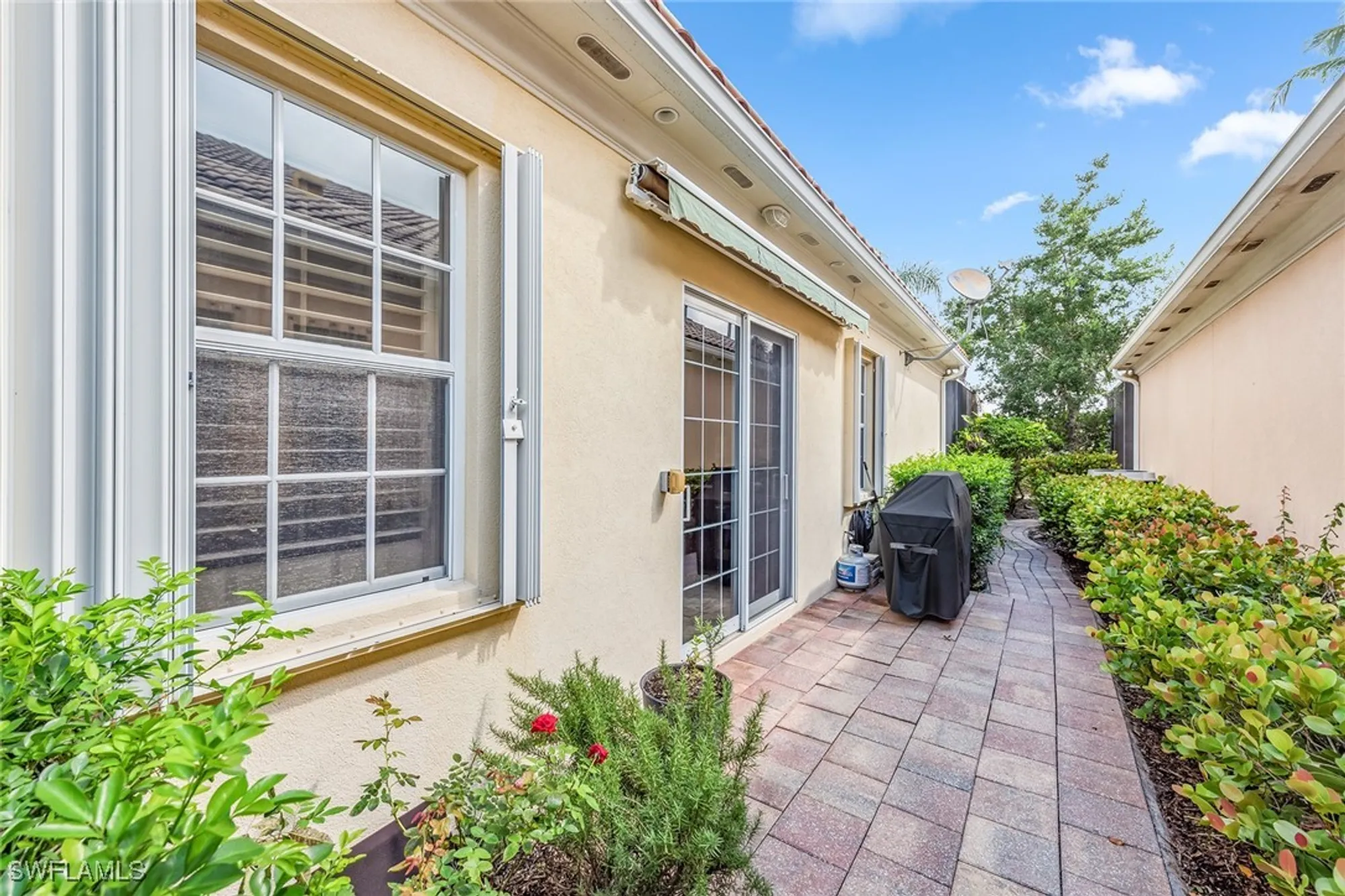 Property Slideshow image 27 of 32 | 2881 hatteras way, Naples, FL, 34119