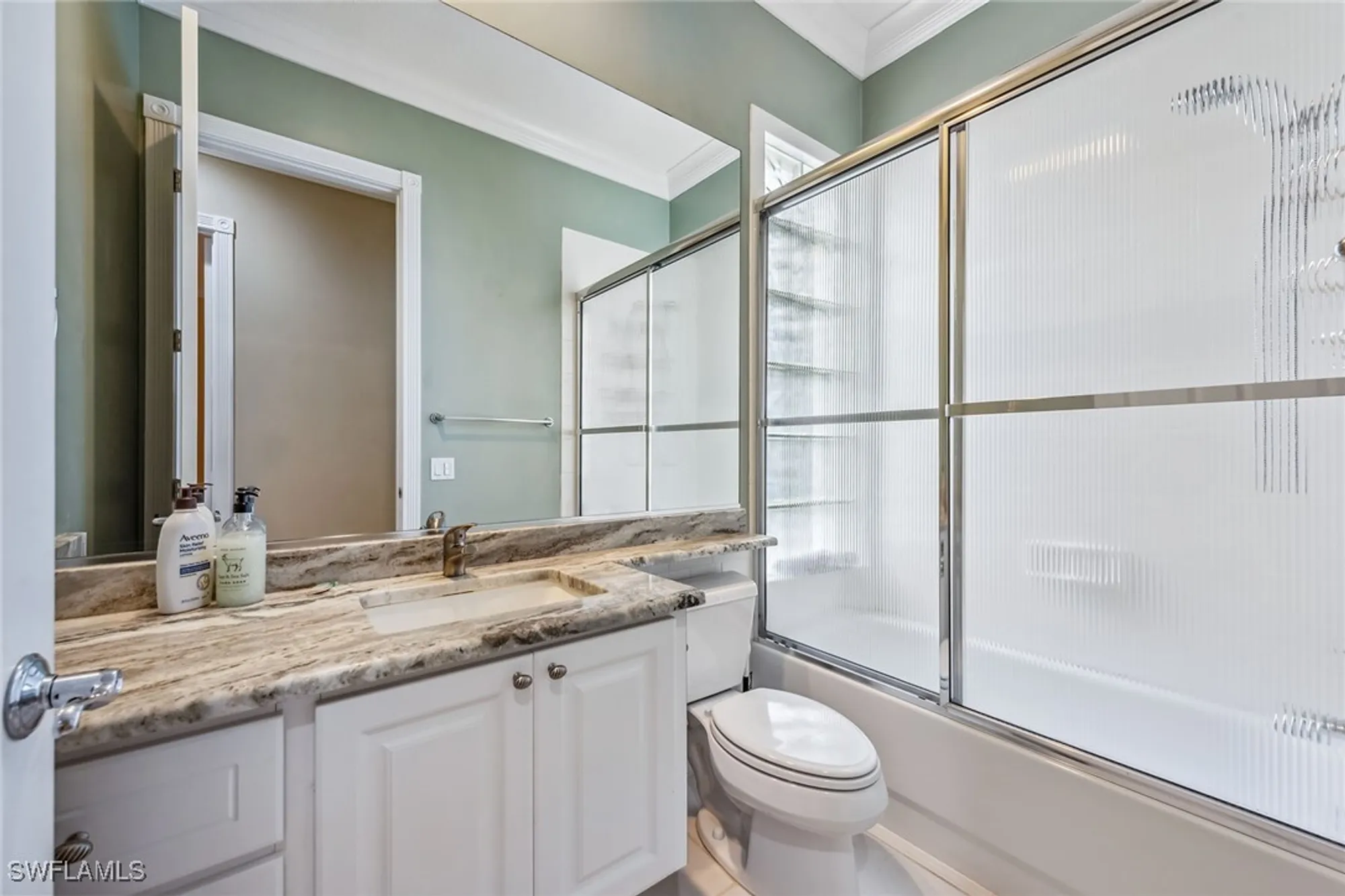 Property Slideshow image 21 of 32 | 2881 hatteras way, Naples, FL, 34119