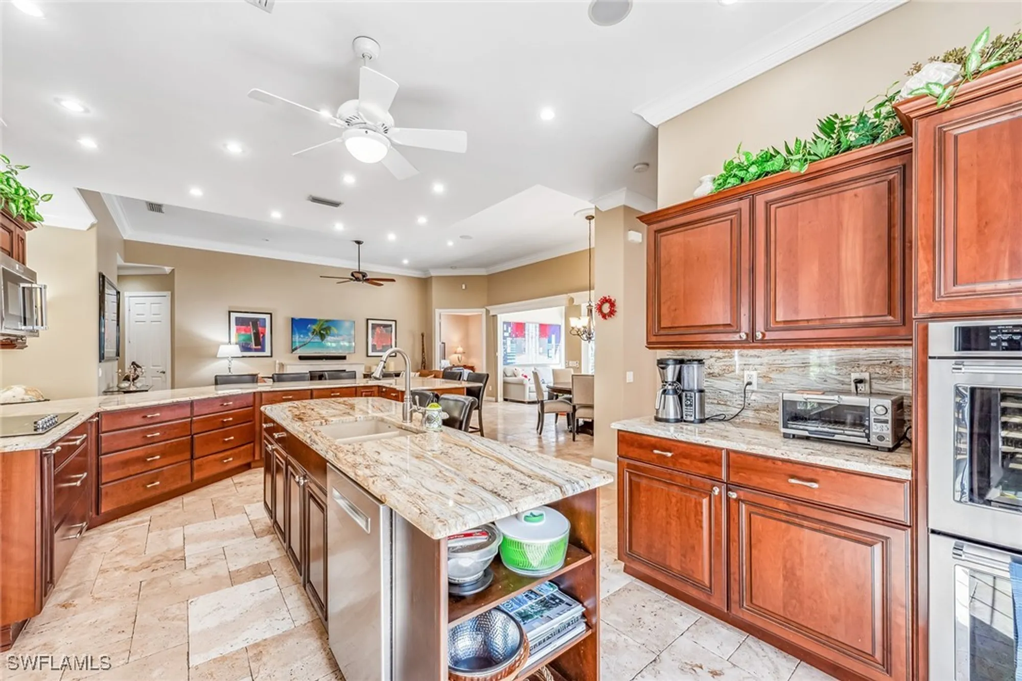 Property Slideshow image 9 of 32 | 2881 hatteras way, Naples, FL, 34119
