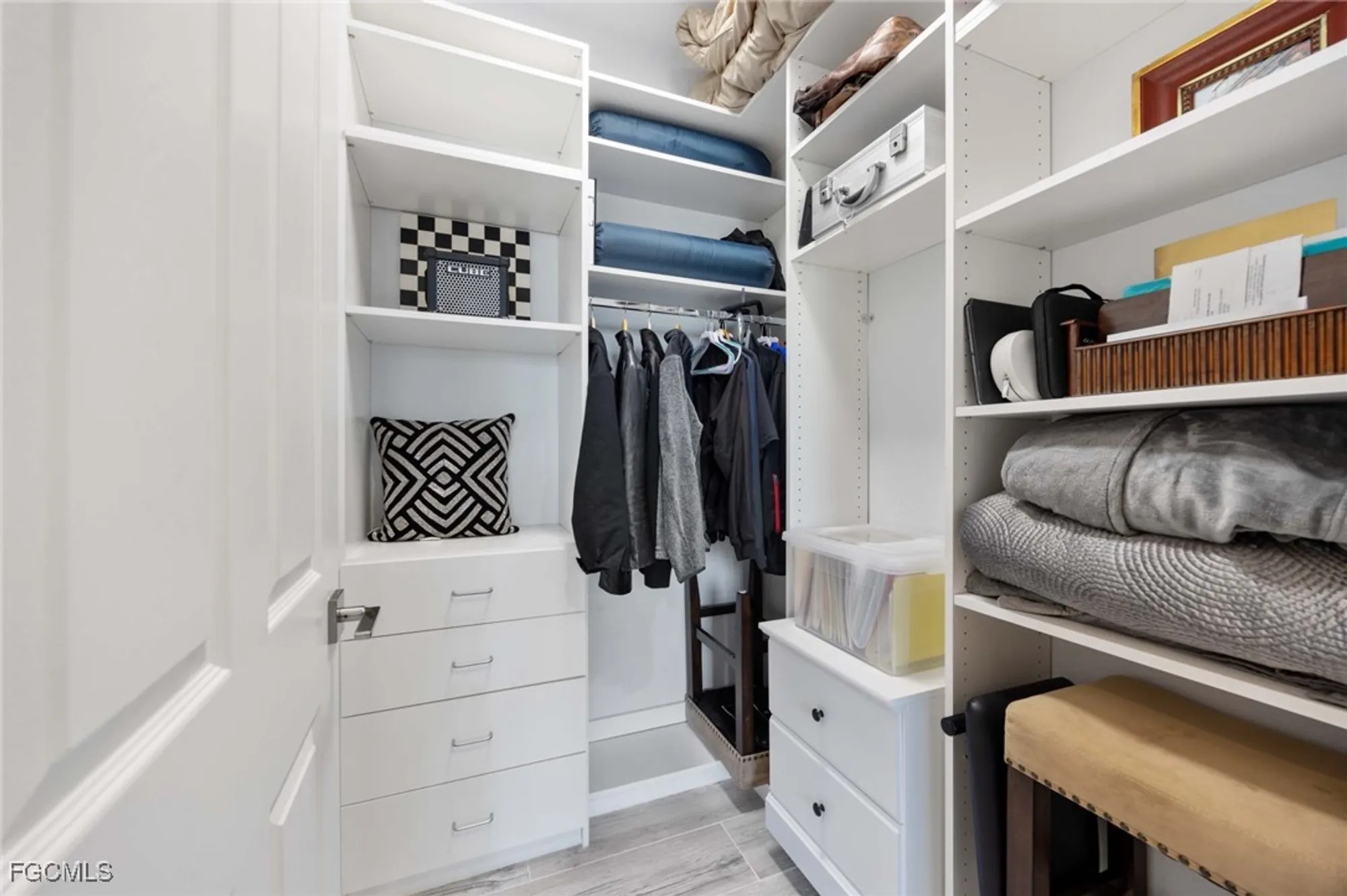 Property Slideshow image 23 of 40 | 9111 capistrano st 8302, Naples, FL, 34113