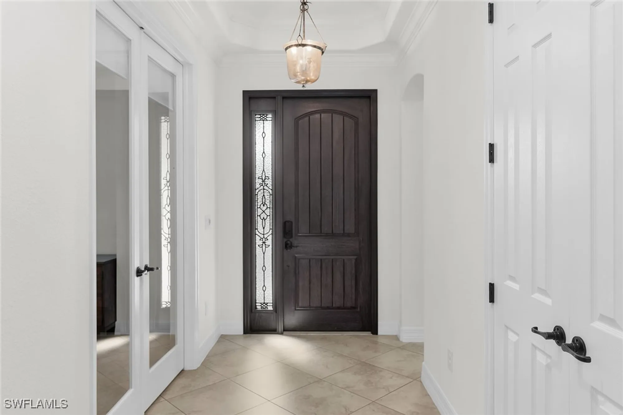 Property Slideshow image 3 of 43 | 2990 aviamar cir, Naples, FL, 34114