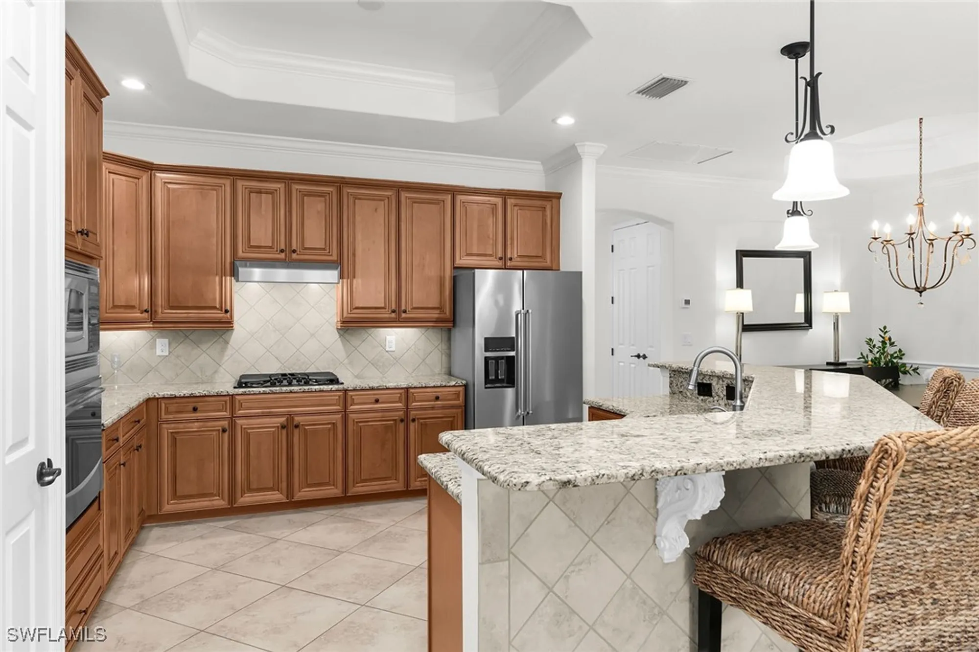 Property Slideshow image 9 of 43 | 2990 aviamar cir, Naples, FL, 34114