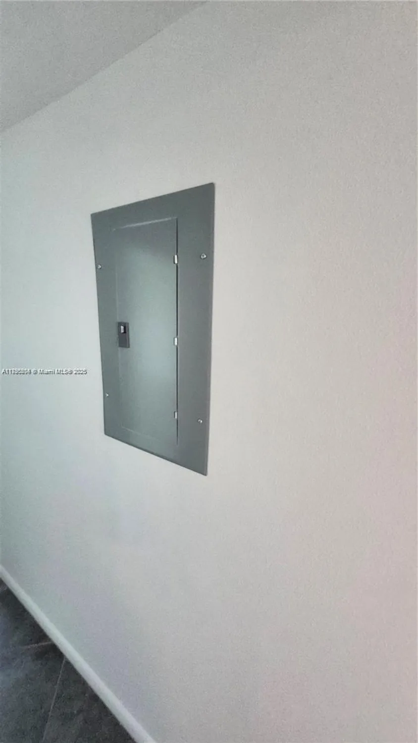 Property Slideshow image 20 of 34 | 4065 lyndhurst n # 4065, Deerfield Beach, FL, 33442