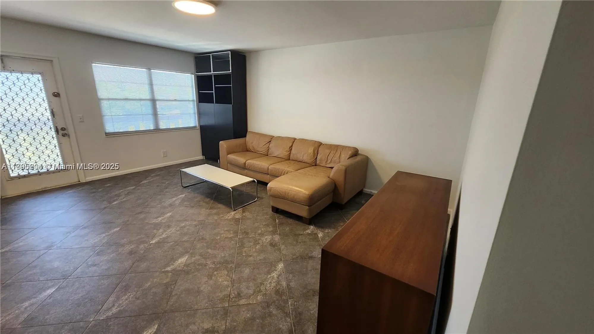 Property Slideshow image 8 of 34 | 4065 lyndhurst n # 4065, Deerfield Beach, FL, 33442