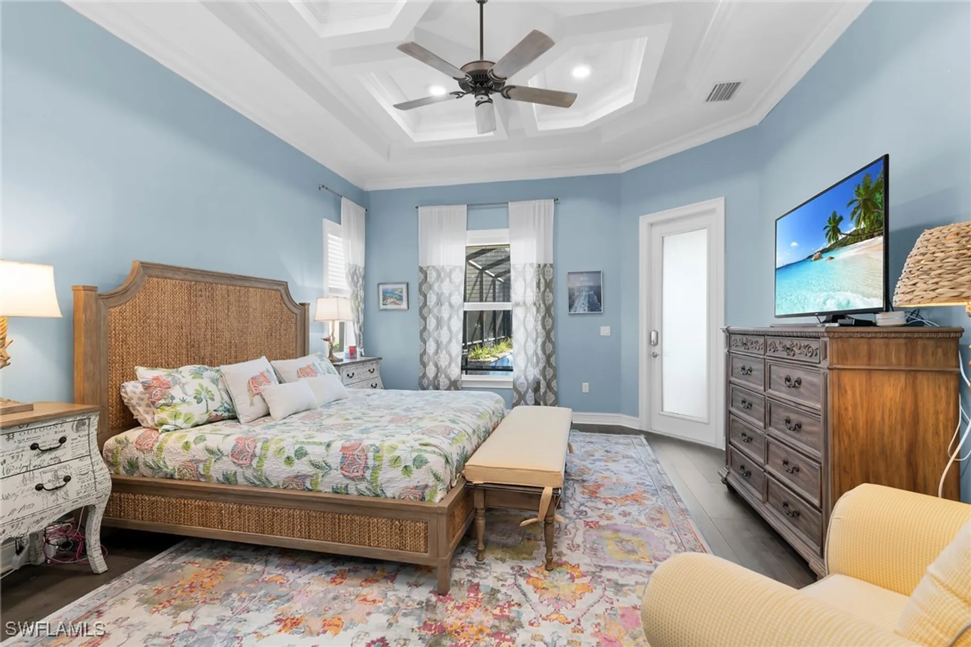 Property Slideshow image 15 of 50 | 9369 campanile cir, Naples, FL, 34114