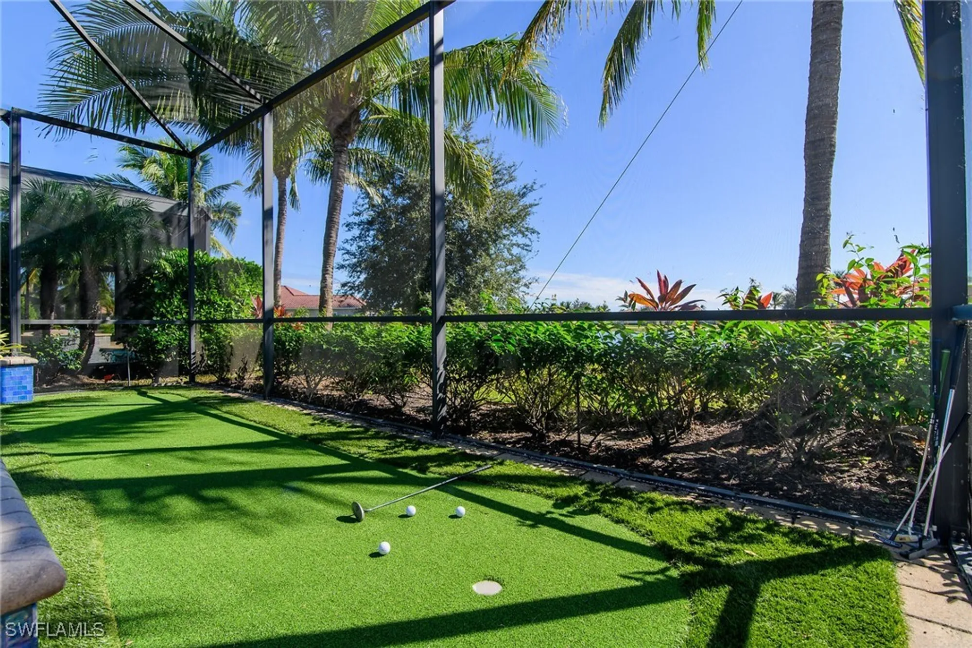 Property Slideshow image 34 of 50 | 9369 campanile cir, Naples, FL, 34114
