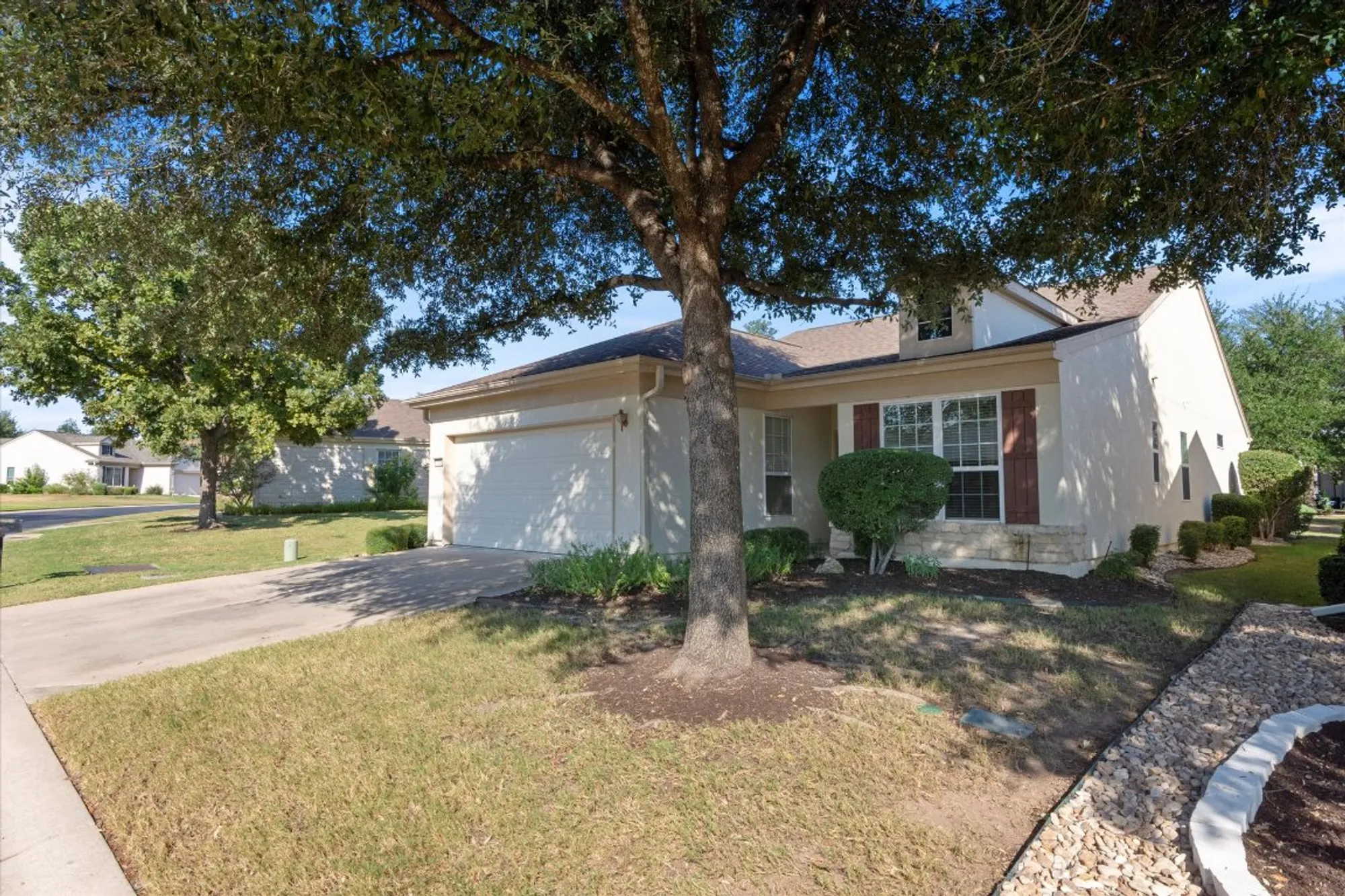 Property Slideshow image 2 of 39 | 112 winter dr, Georgetown, TX, 78633