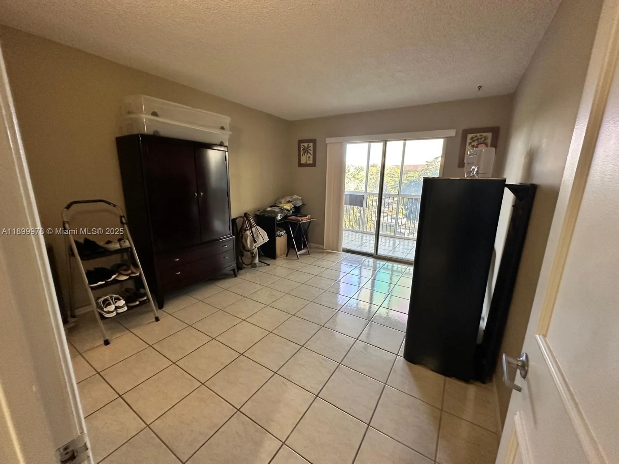 Property Slideshow image 18 of 32 | 251 sw 134th way m314, Pembroke Pines, FL, 33027