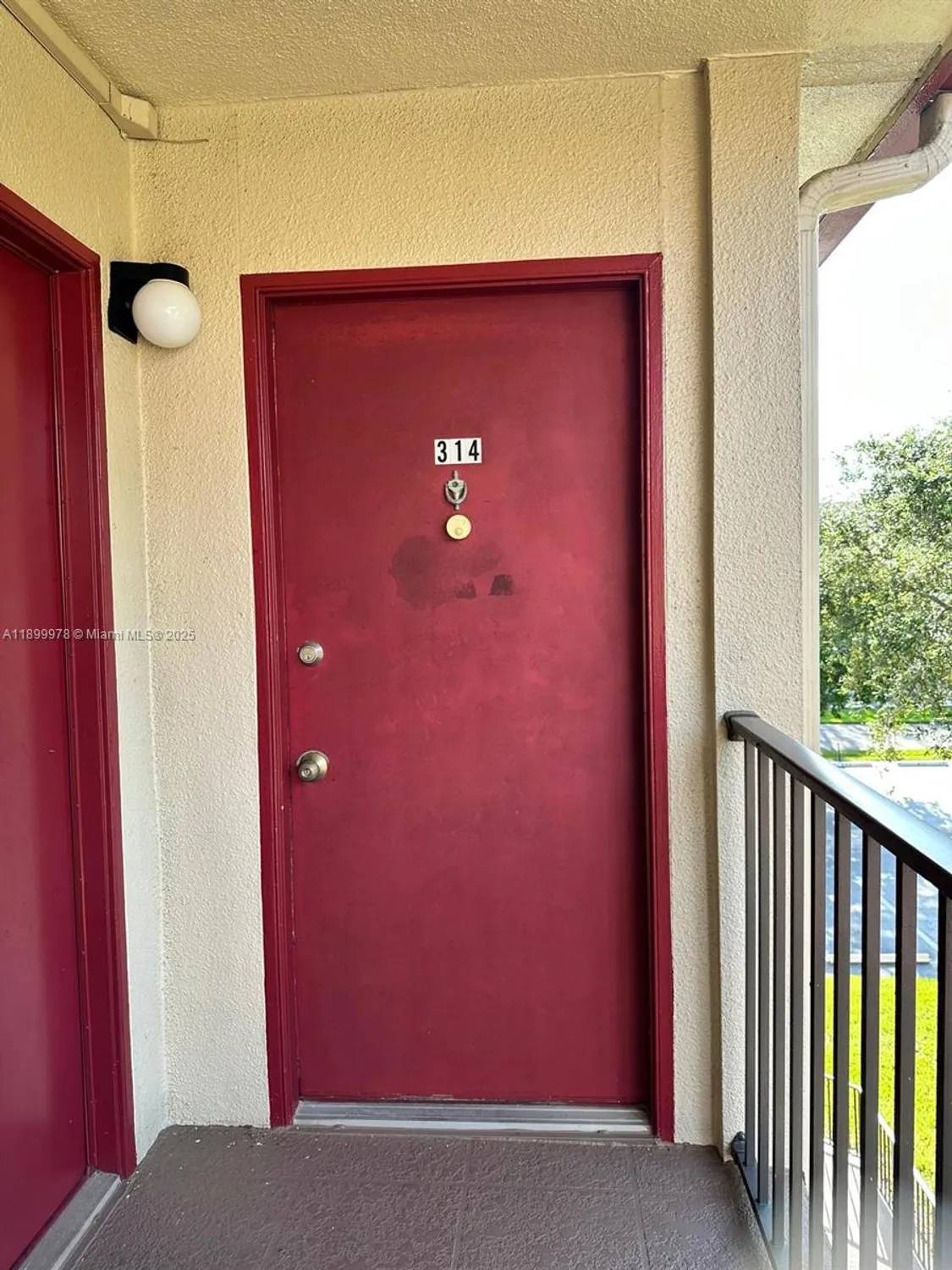 Property Slideshow image 27 of 32 | 251 sw 134th way m314, Pembroke Pines, FL, 33027