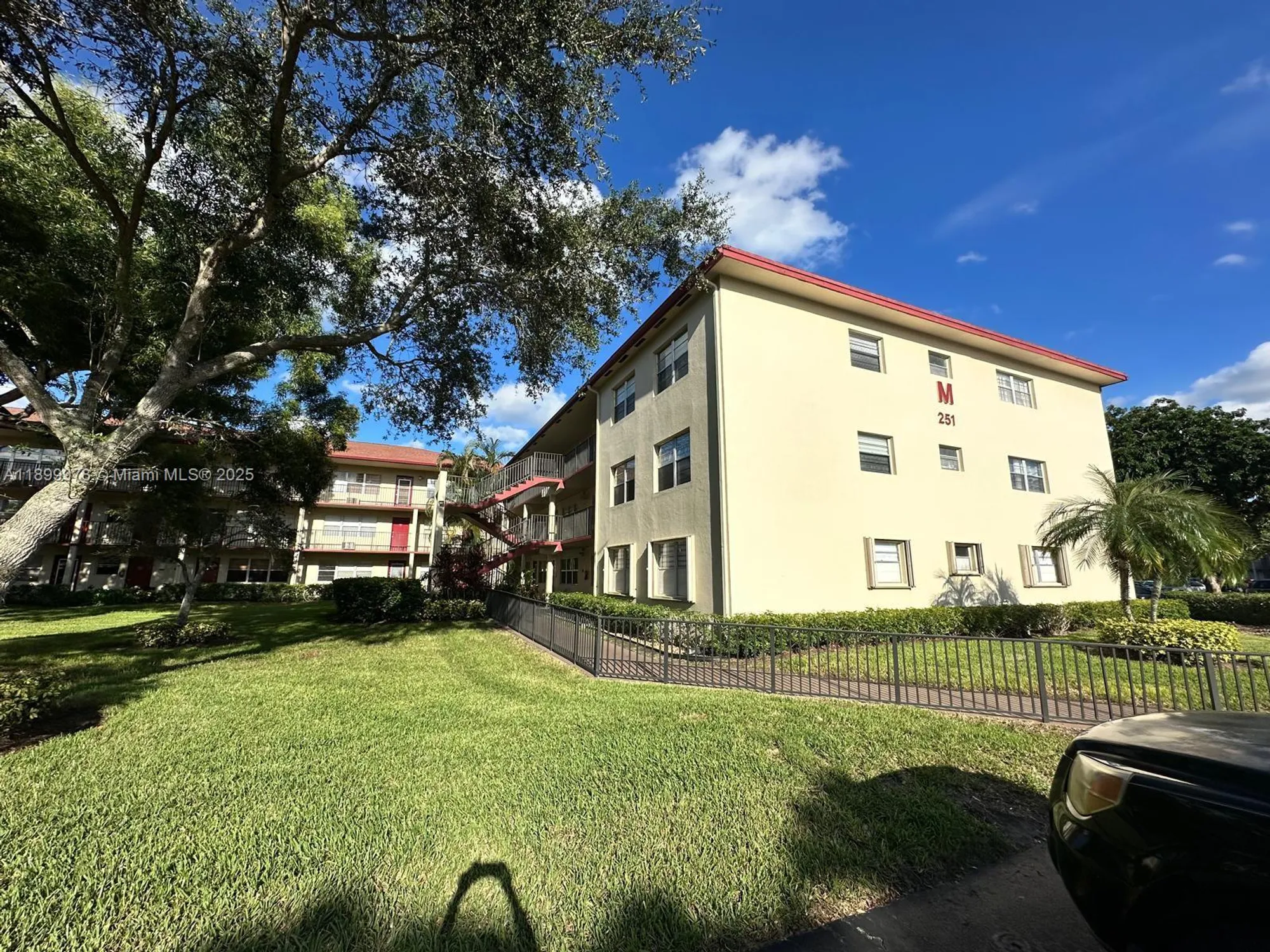 Property Slideshow image 30 of 32 | 251 sw 134th way m314, Pembroke Pines, FL, 33027