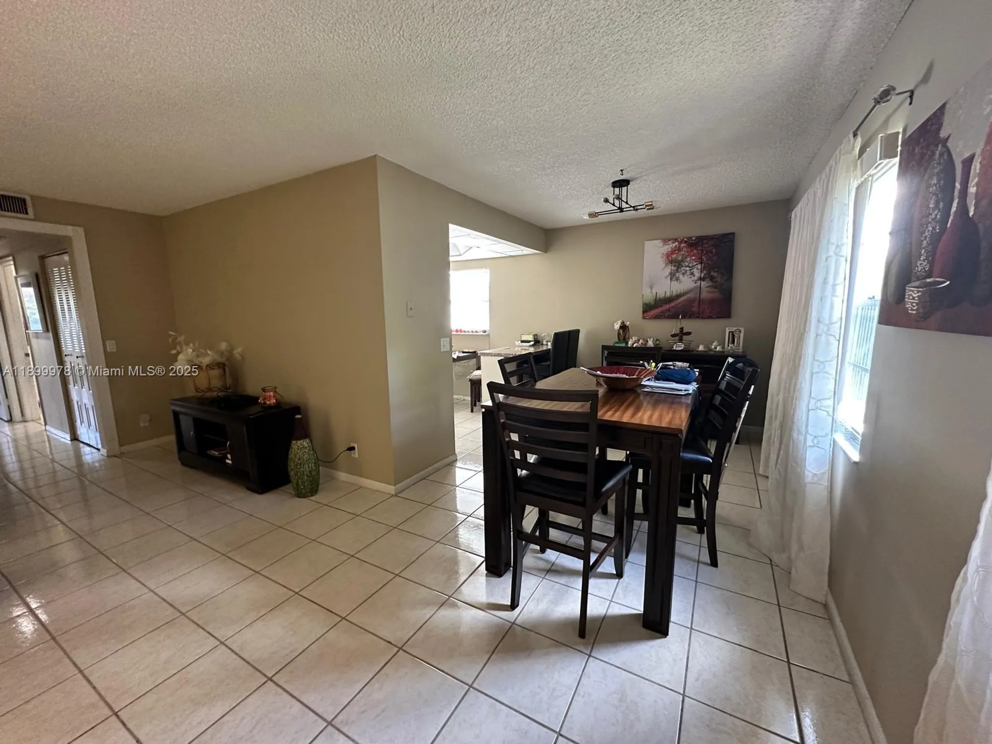 Property Slideshow image 4 of 32 | 251 sw 134th way m314, Pembroke Pines, FL, 33027