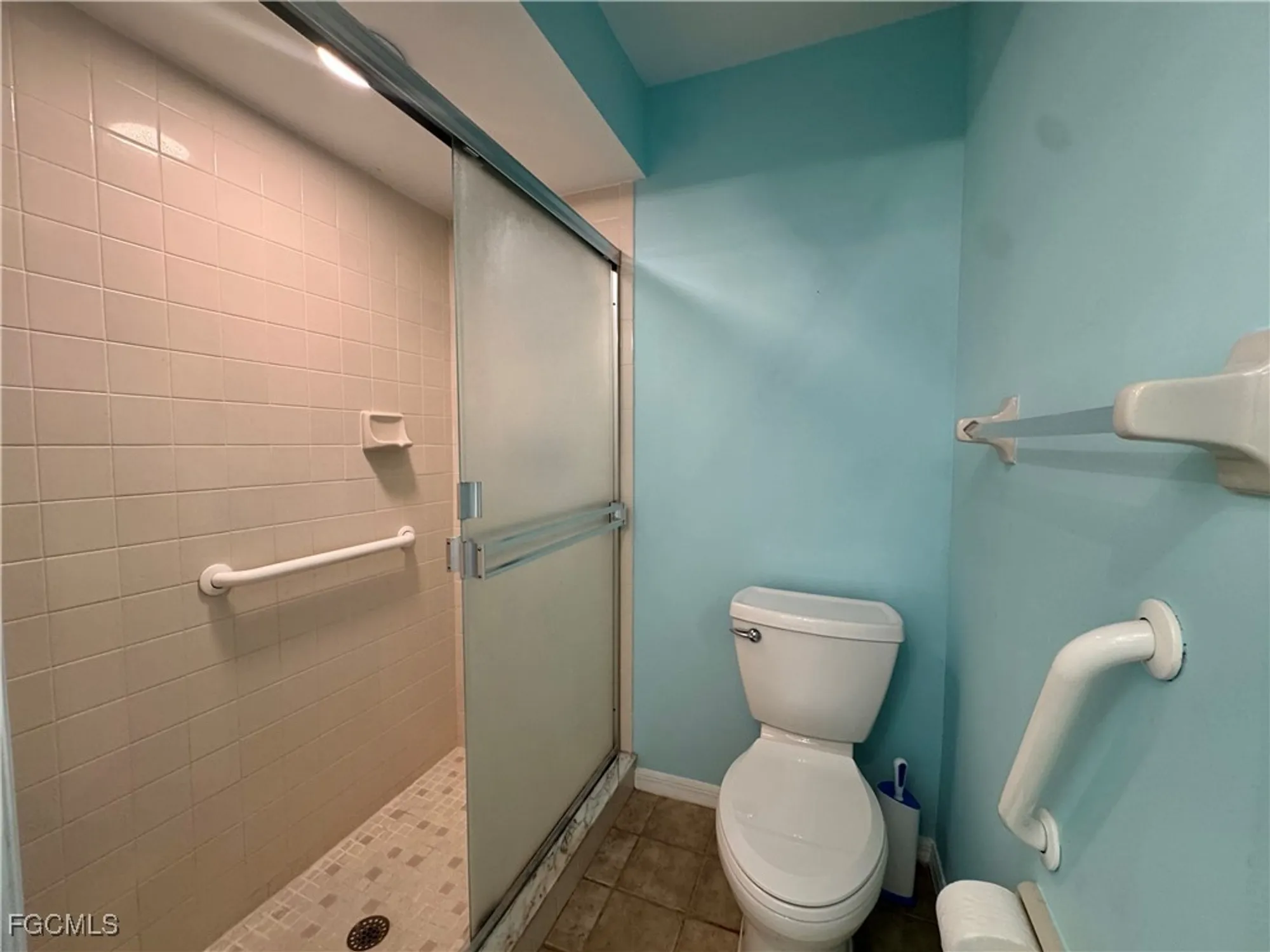 Property Slideshow image 23 of 38 | 13392 onion creek ct, Fort Myers, FL, 33912