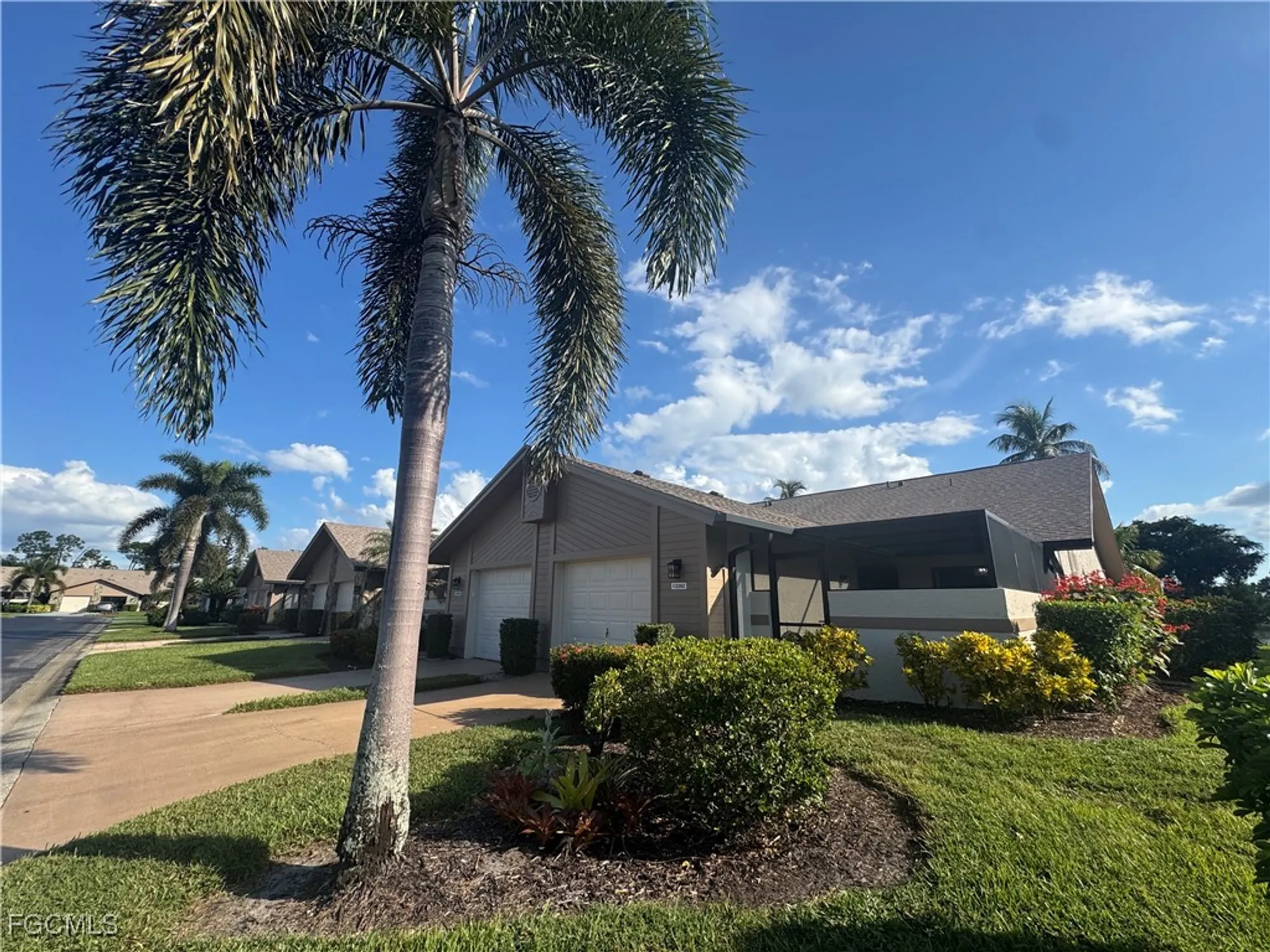 Property Slideshow image 31 of 38 | 13392 onion creek ct, Fort Myers, FL, 33912