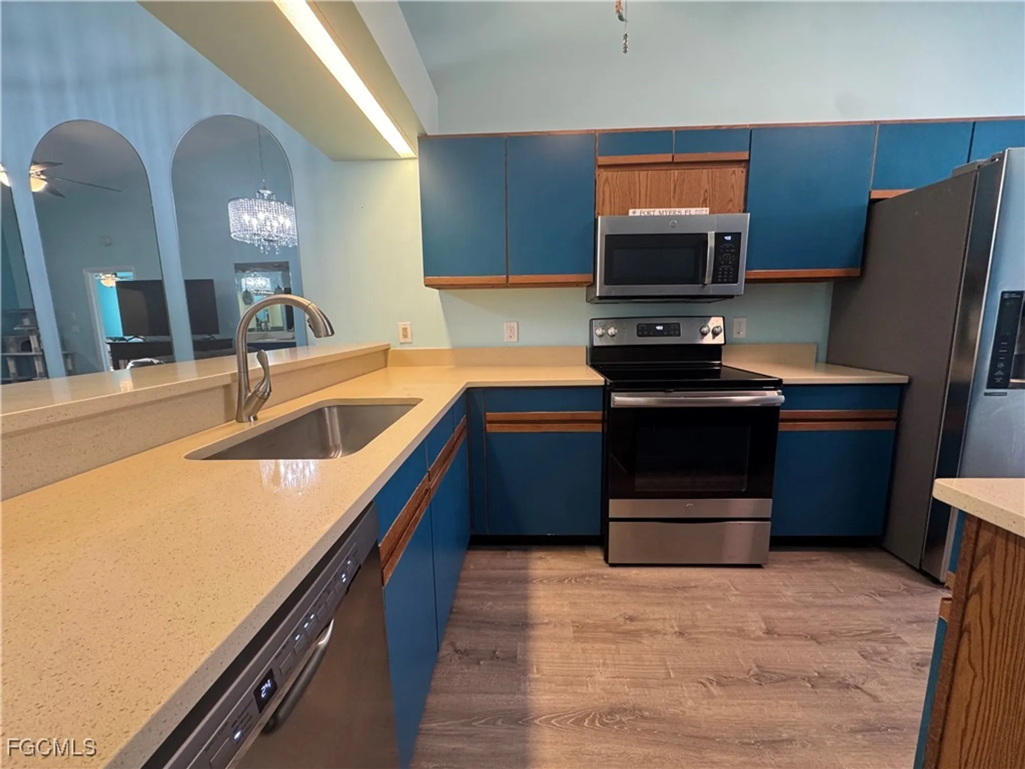 Property Slideshow image 8 of 38 | 13392 onion creek ct, Fort Myers, FL, 33912