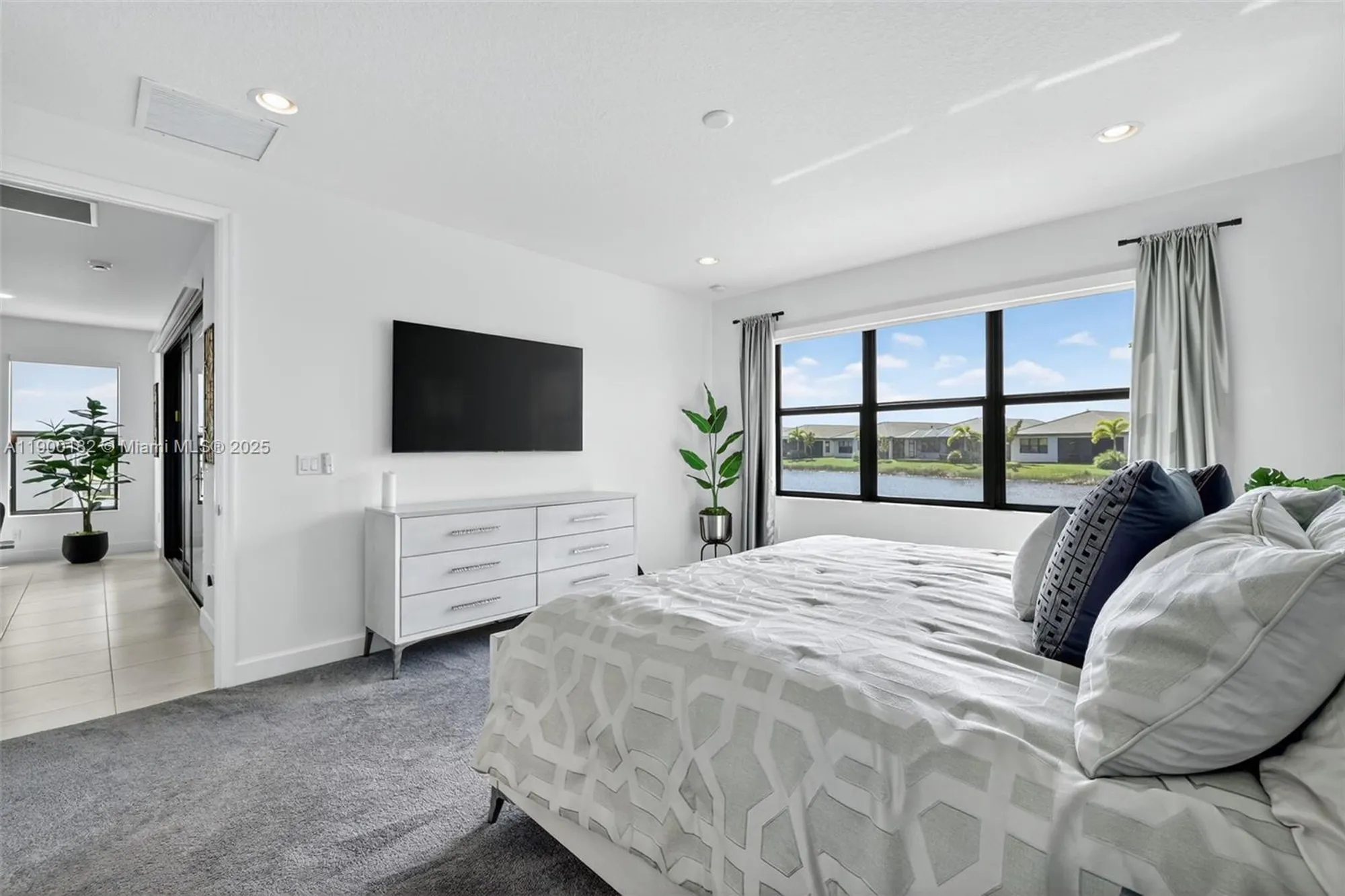 Property Slideshow image 18 of 42 | 12446 sw alongshore dr, Port St Lucie, FL, 34987