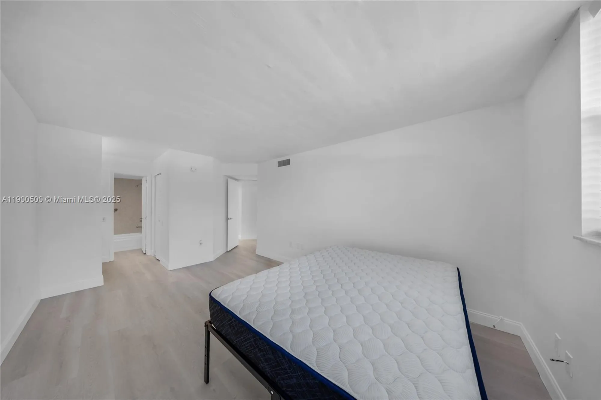 Property Slideshow image 19 of 25 | 9090 lime bay blvd apt 211, Tamarac, FL, 33321