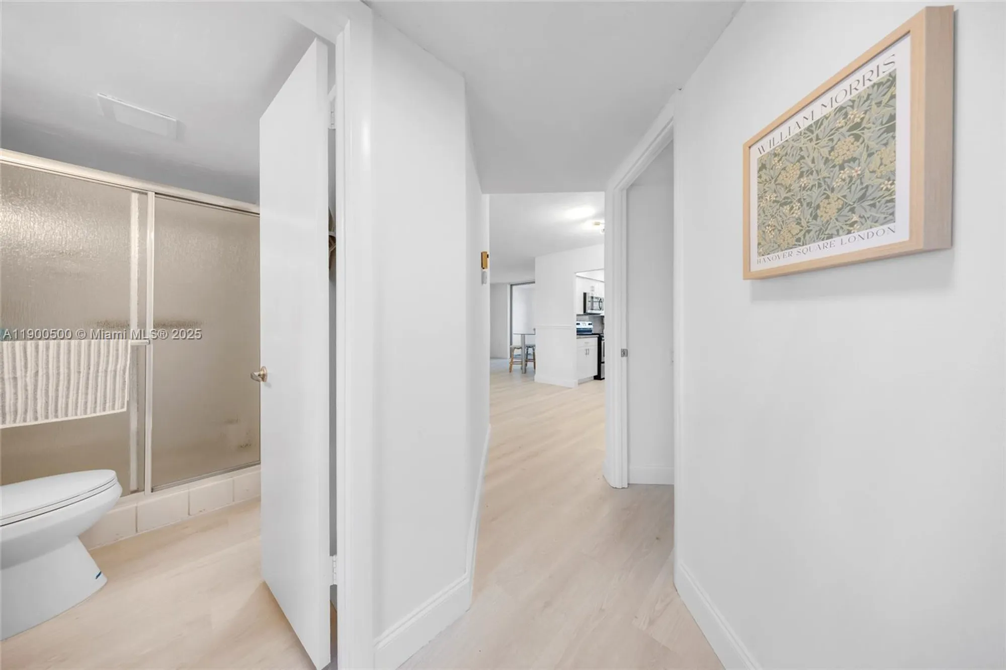 Property Slideshow image 5 of 25 | 9090 lime bay blvd apt 211, Tamarac, FL, 33321