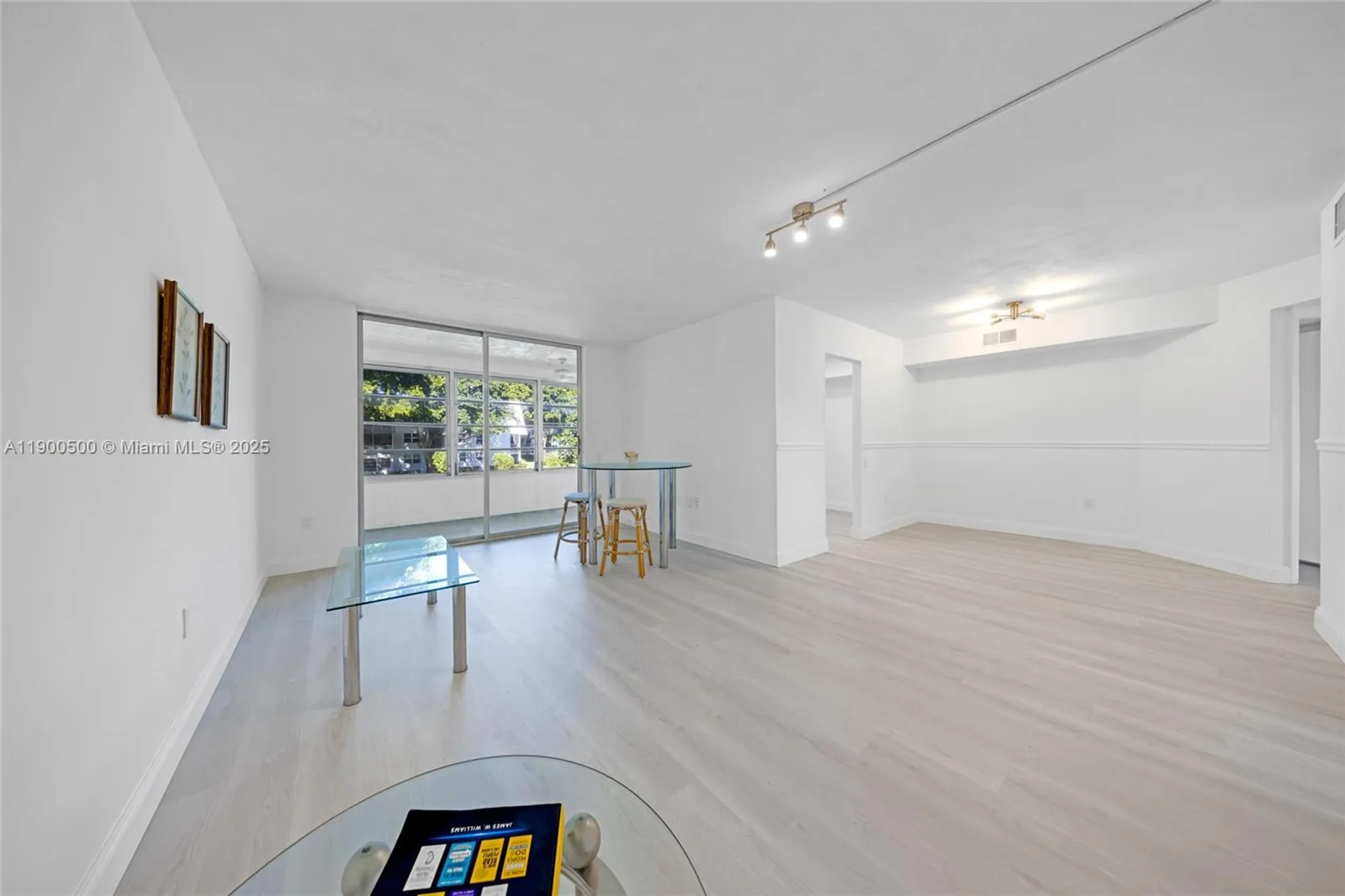 Property Slideshow image 8 of 25 | 9090 lime bay blvd apt 211, Tamarac, FL, 33321