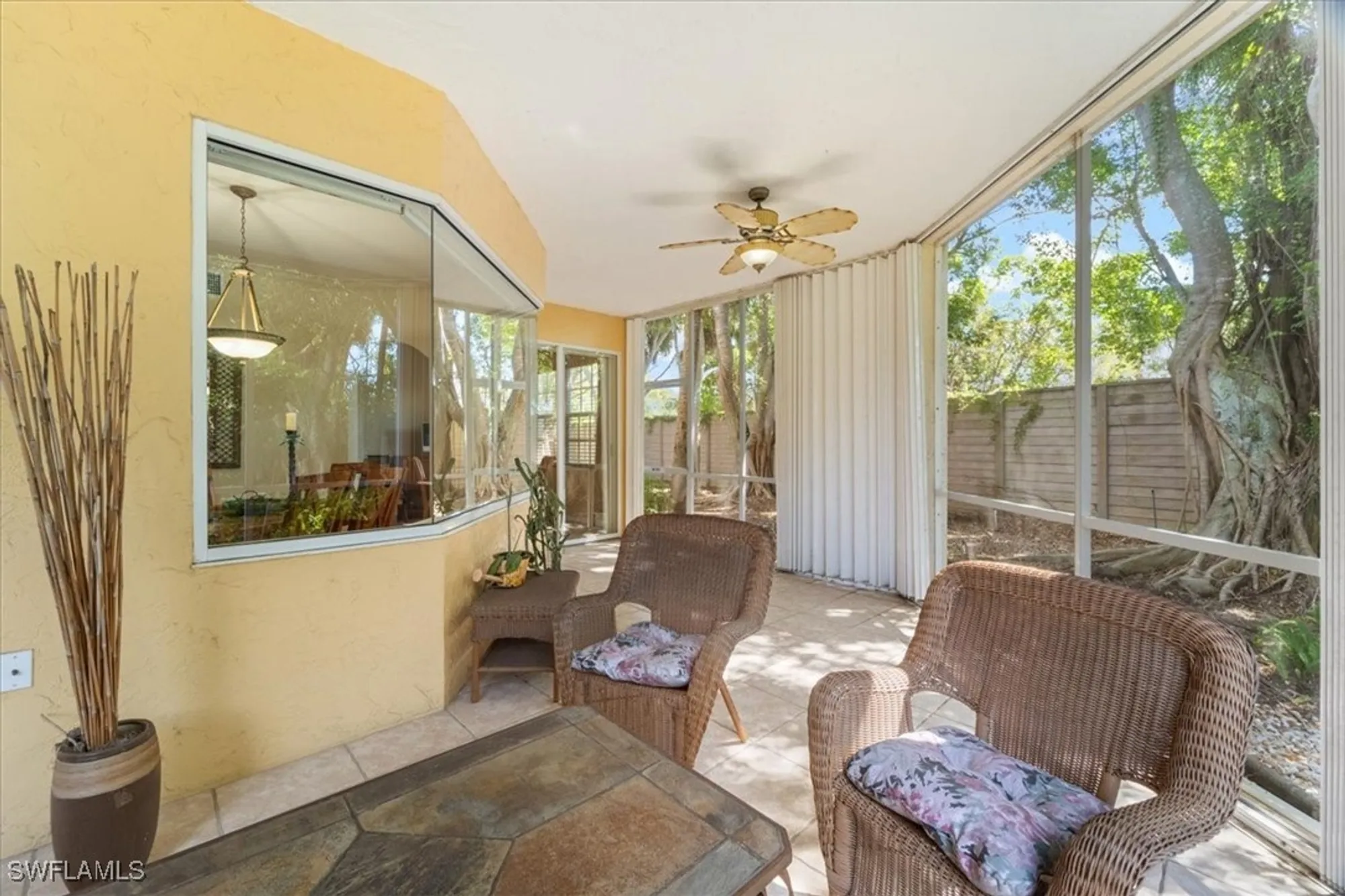 Property Slideshow image 27 of 44 | 20290 burnside pl 1101, Estero, FL, 33928