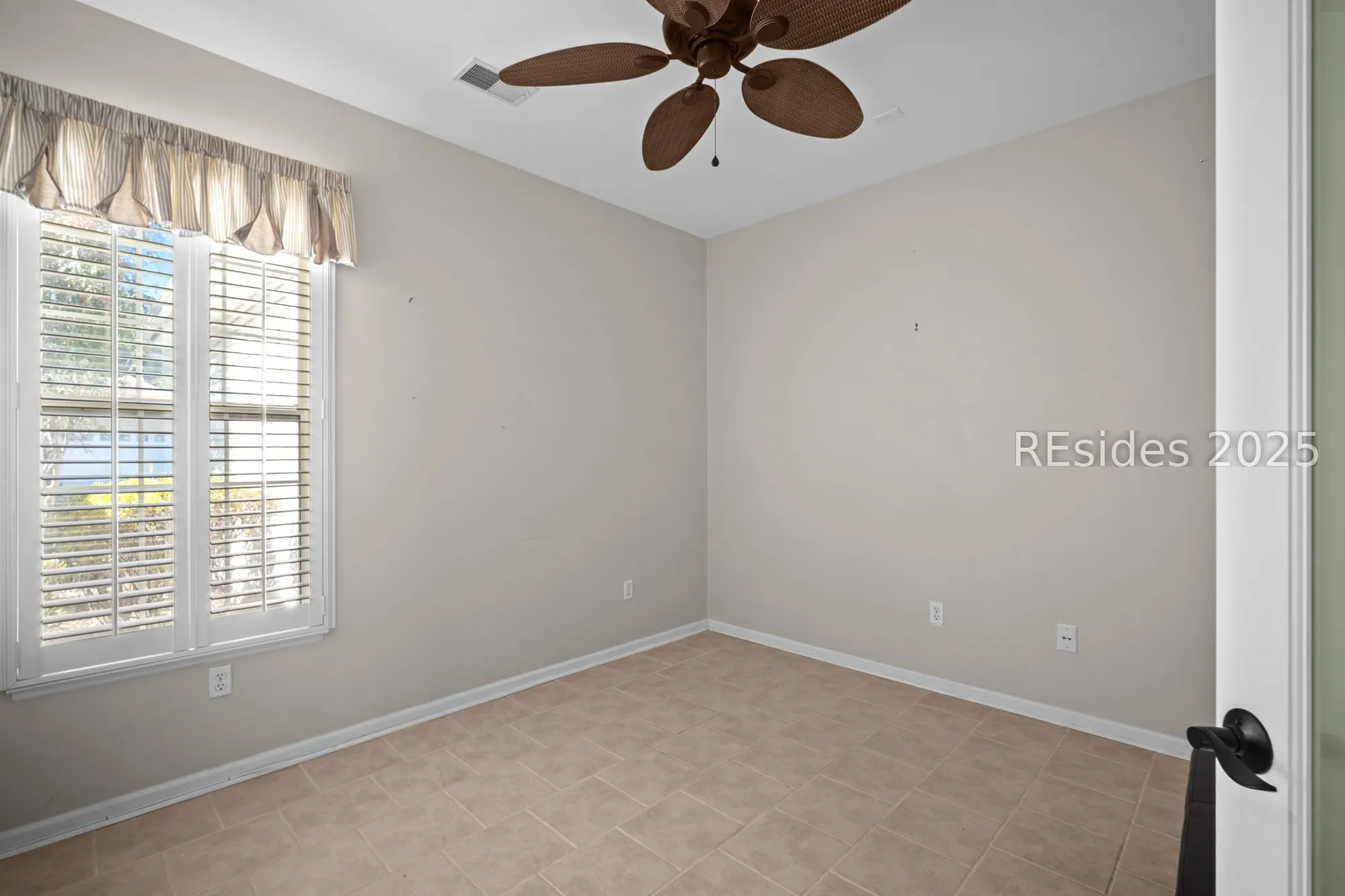 Property Slideshow image 9 of 40 | 7 sanders ct, Bluffton, SC, 29909