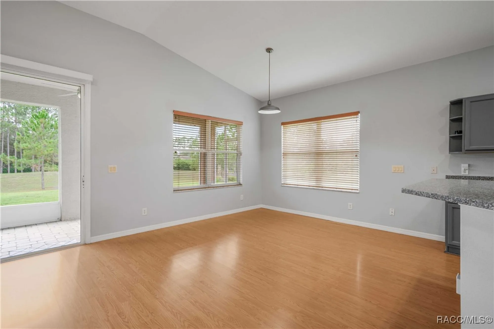 Property Slideshow image 15 of 45 | 1874 w angelica loop, Lecanto, FL, 34461