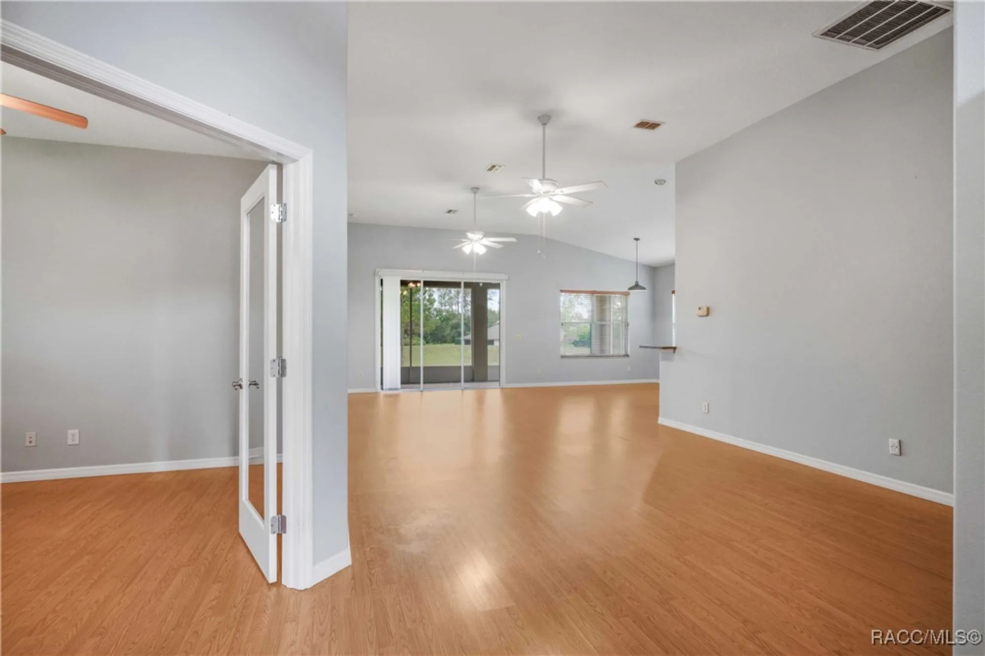 Property Slideshow image 3 of 45 | 1874 w angelica loop, Lecanto, FL, 34461