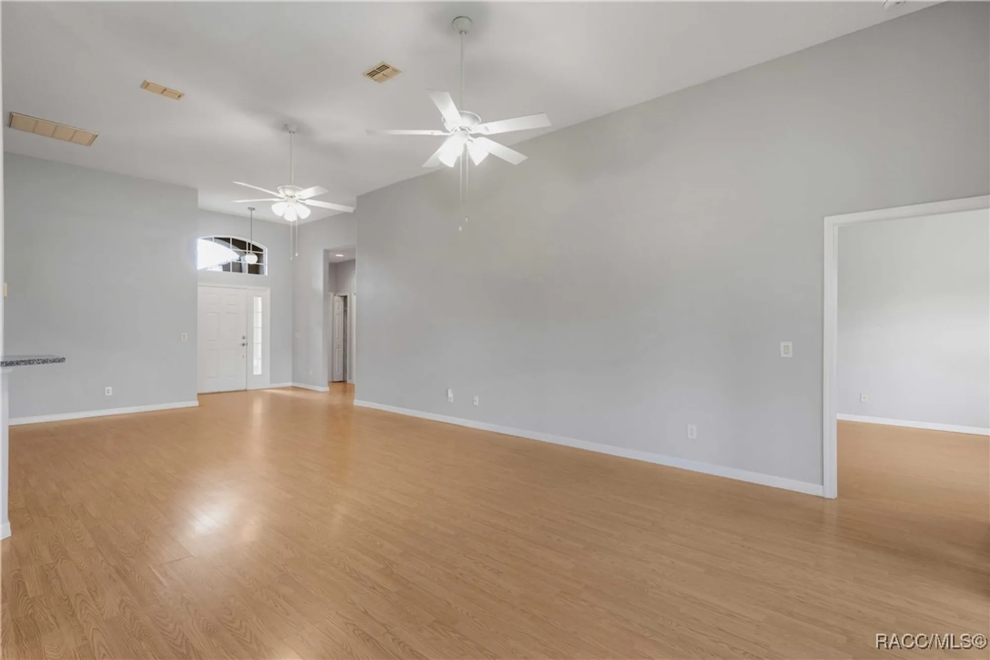 Property Slideshow image 6 of 45 | 1874 w angelica loop, Lecanto, FL, 34461