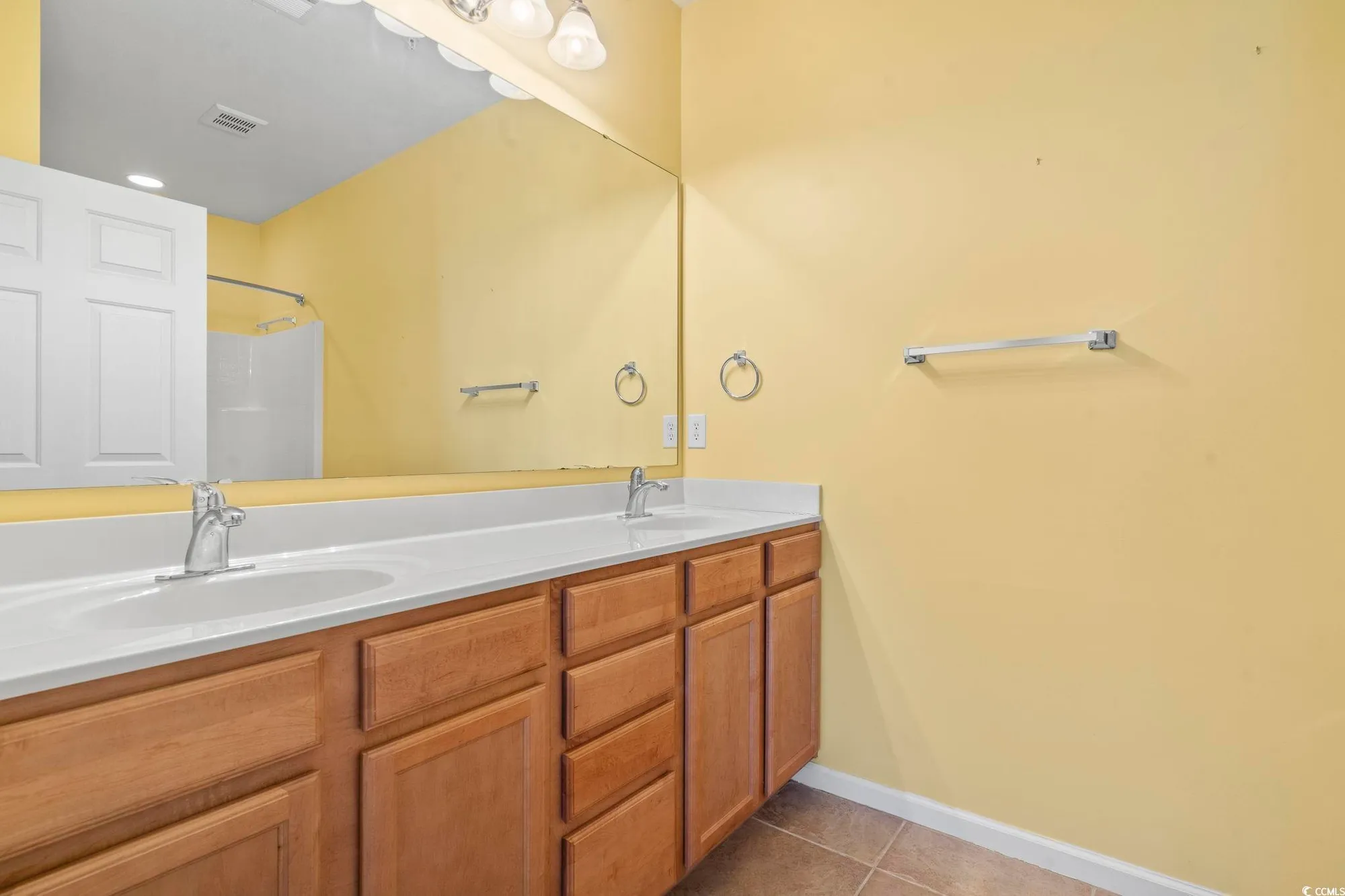 Property Slideshow image 29 of 36 | 237 moonglow cir 102, Murrells Inlet, SC, 29576